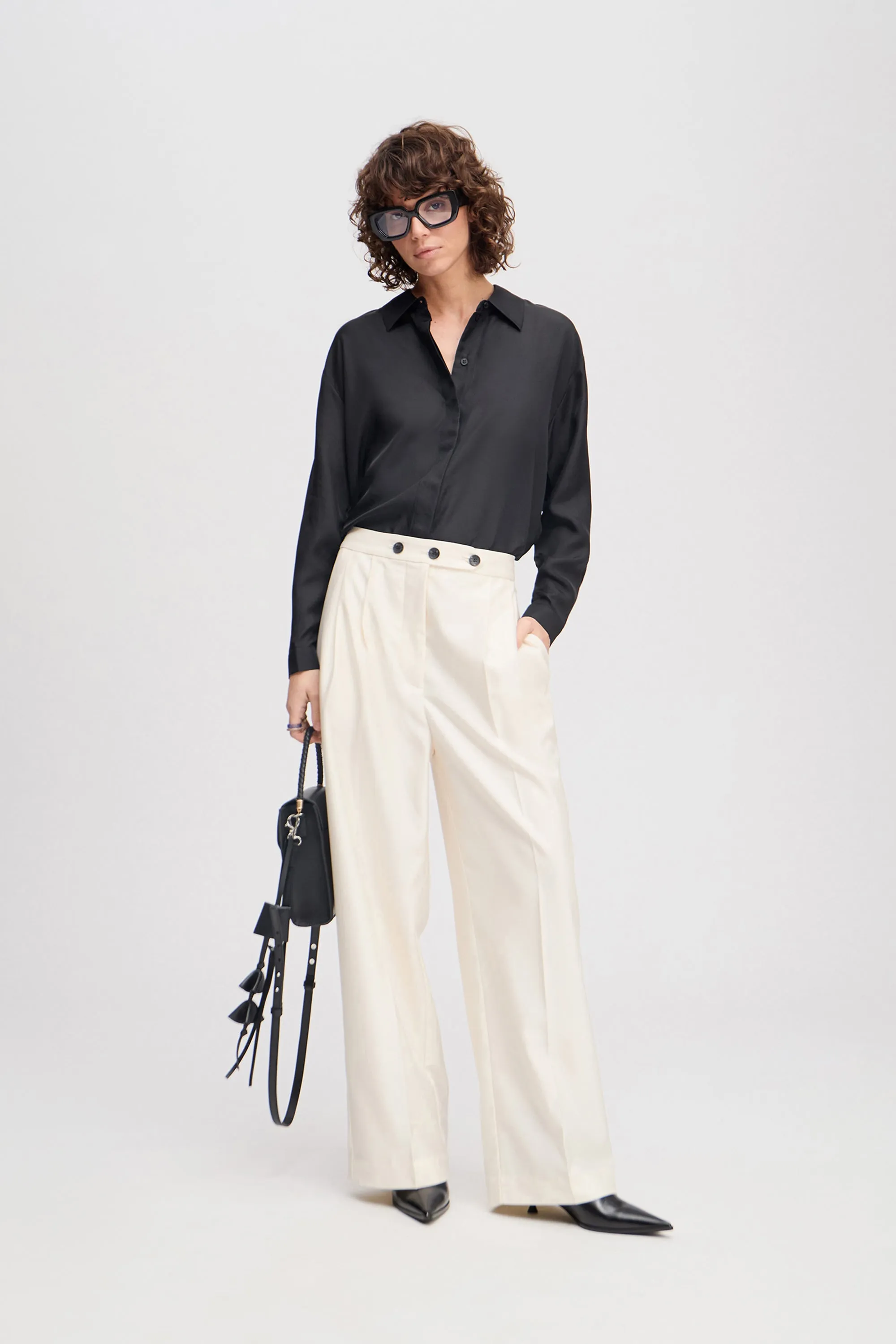 LYNZOO - IVORY sold by Munthe