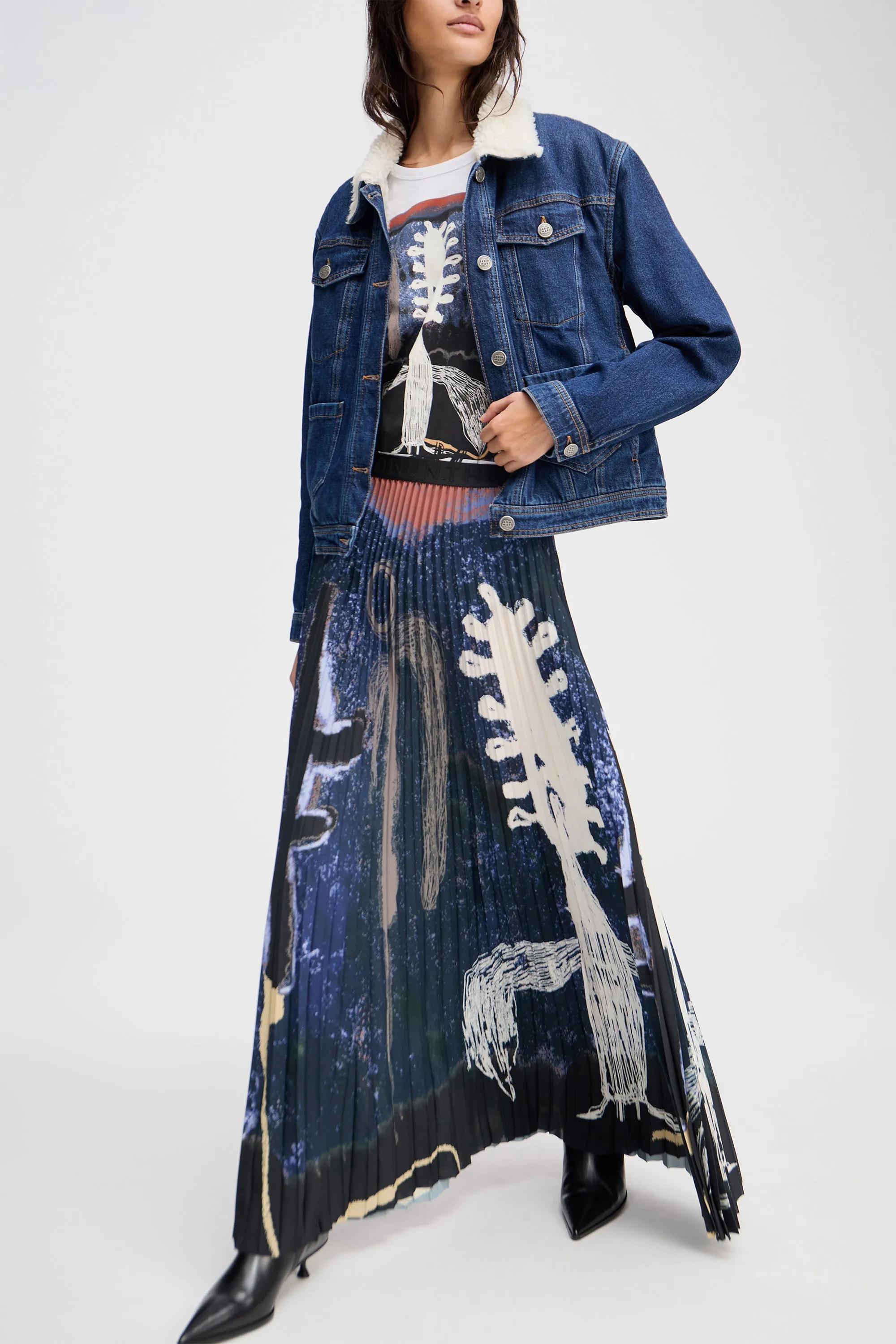 TAULLA - NAVY sold by Munthe product image thumbnail 3