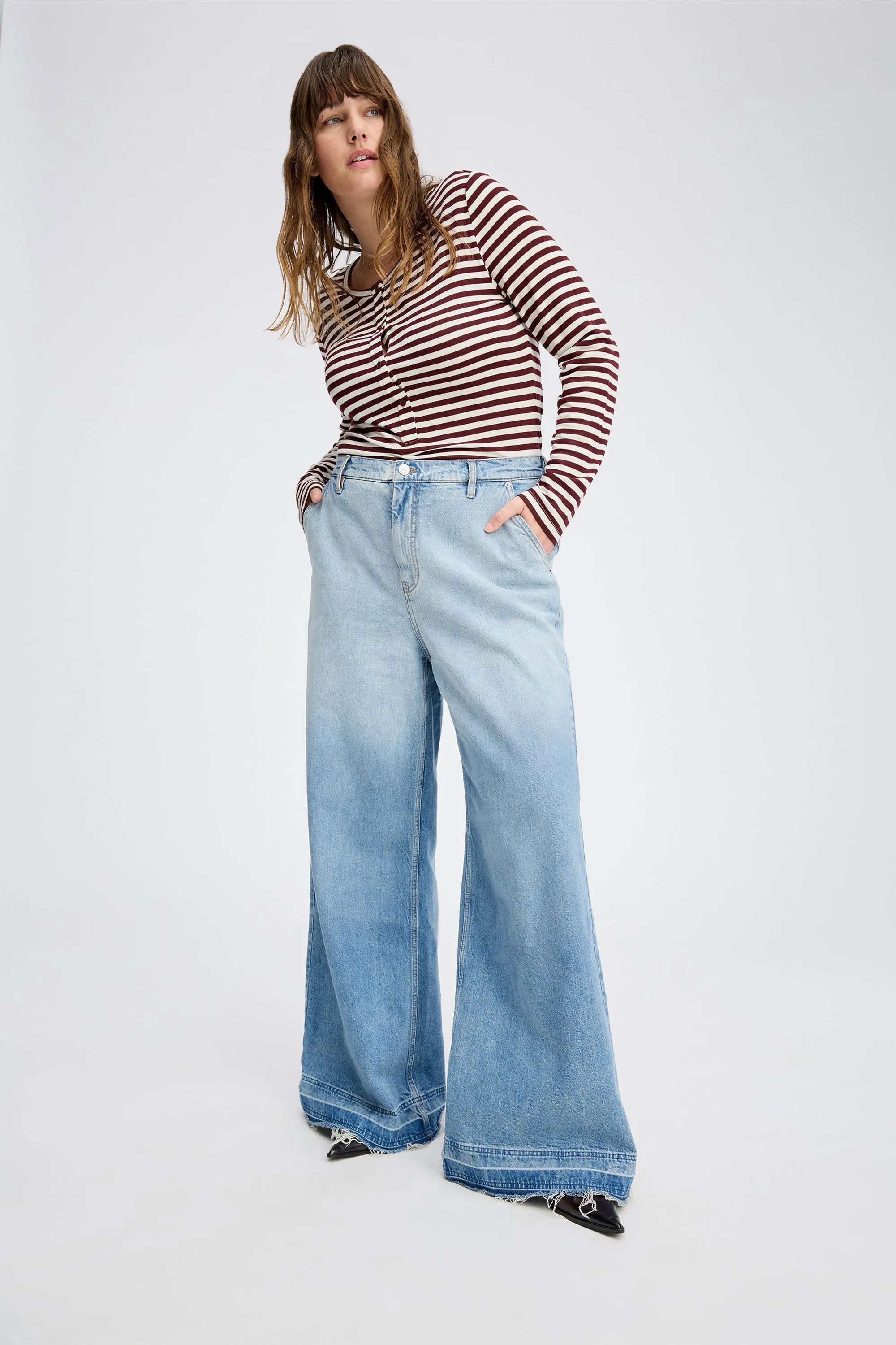 LECUBE - LIGHT BLUE sold by Munthe product image thumbnail 5