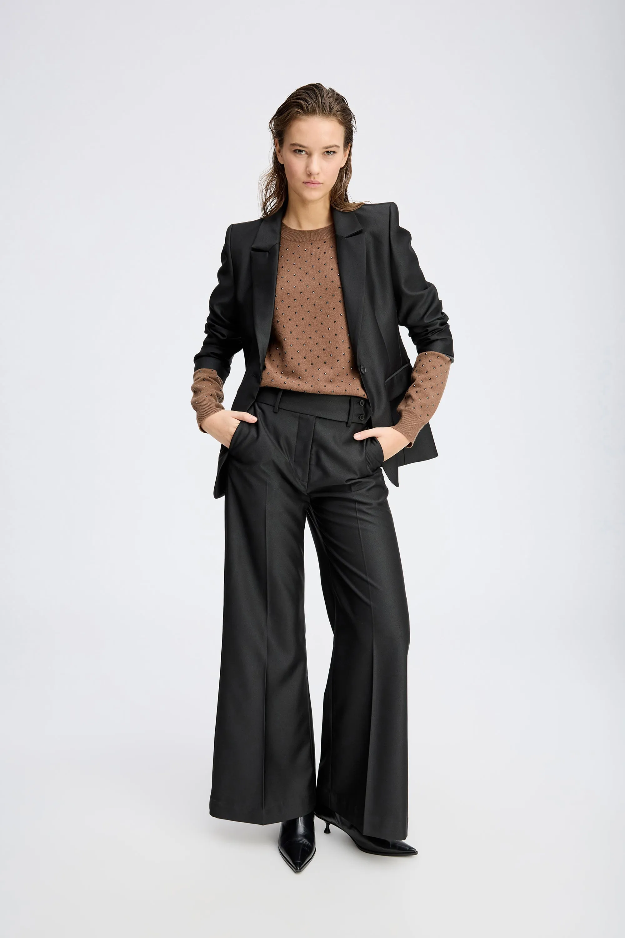 RELINA - BROWN sold by Munthe product image thumbnail 3