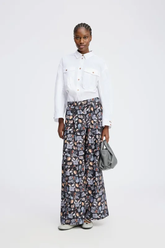 FAICUS - BLACK sold by Munthe