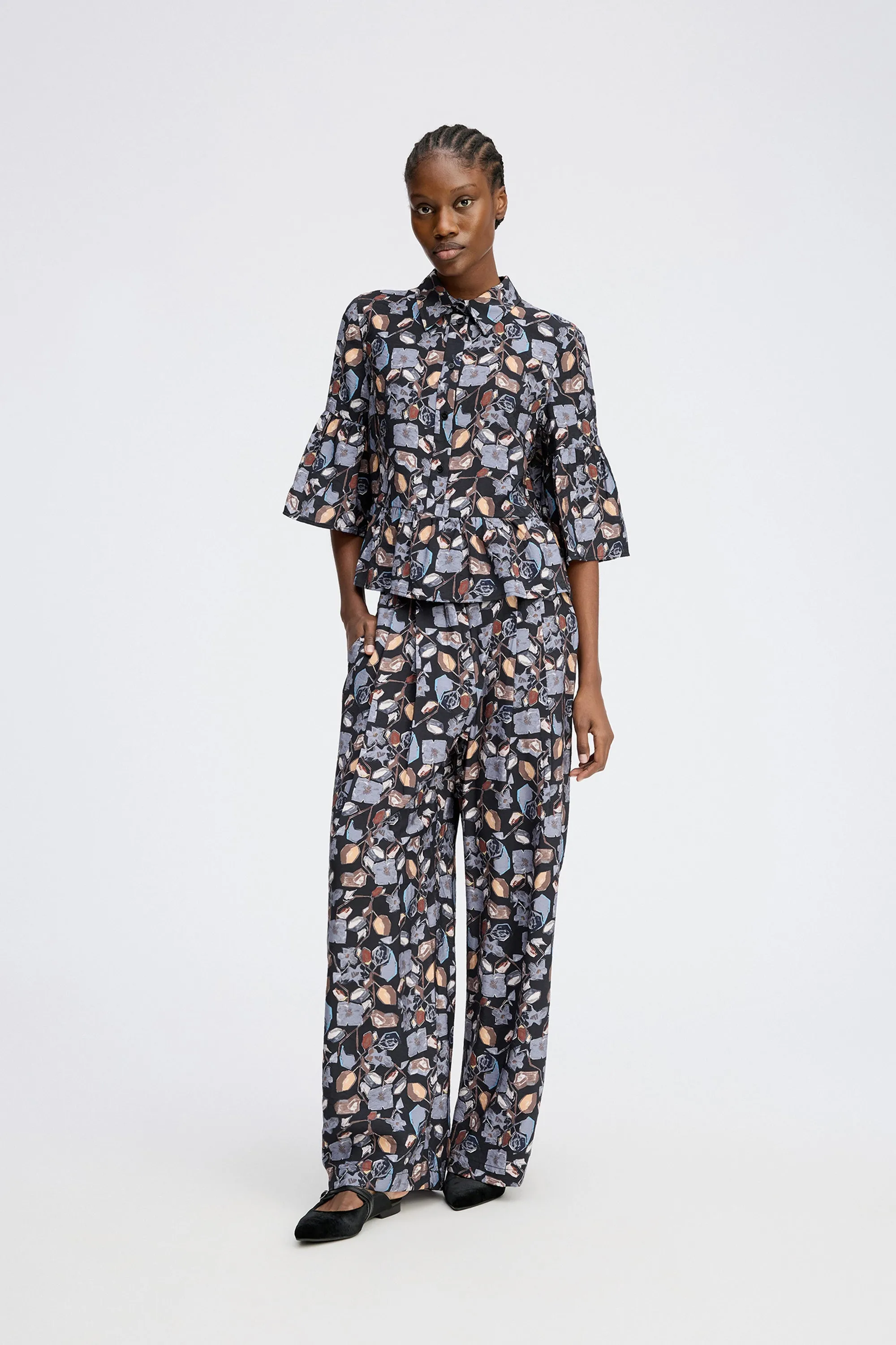 FAICUS - BLACK sold by Munthe product image thumbnail 5