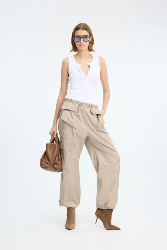 UNFORM - KHAKI made by Munthe