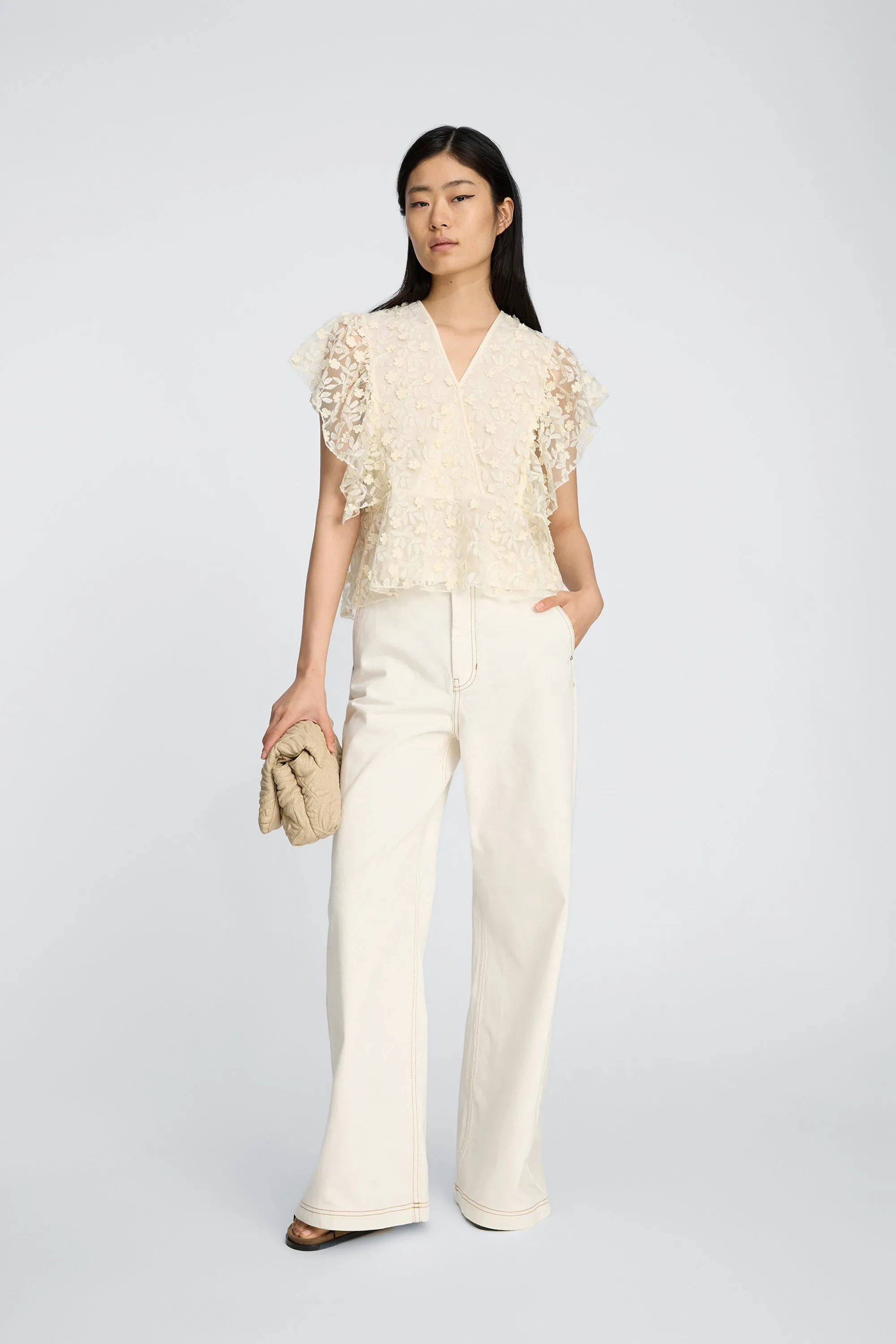 BLAINE - IVORY sold by Munthe