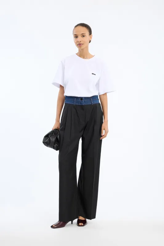 NORMAY - BLACK made by Munthe