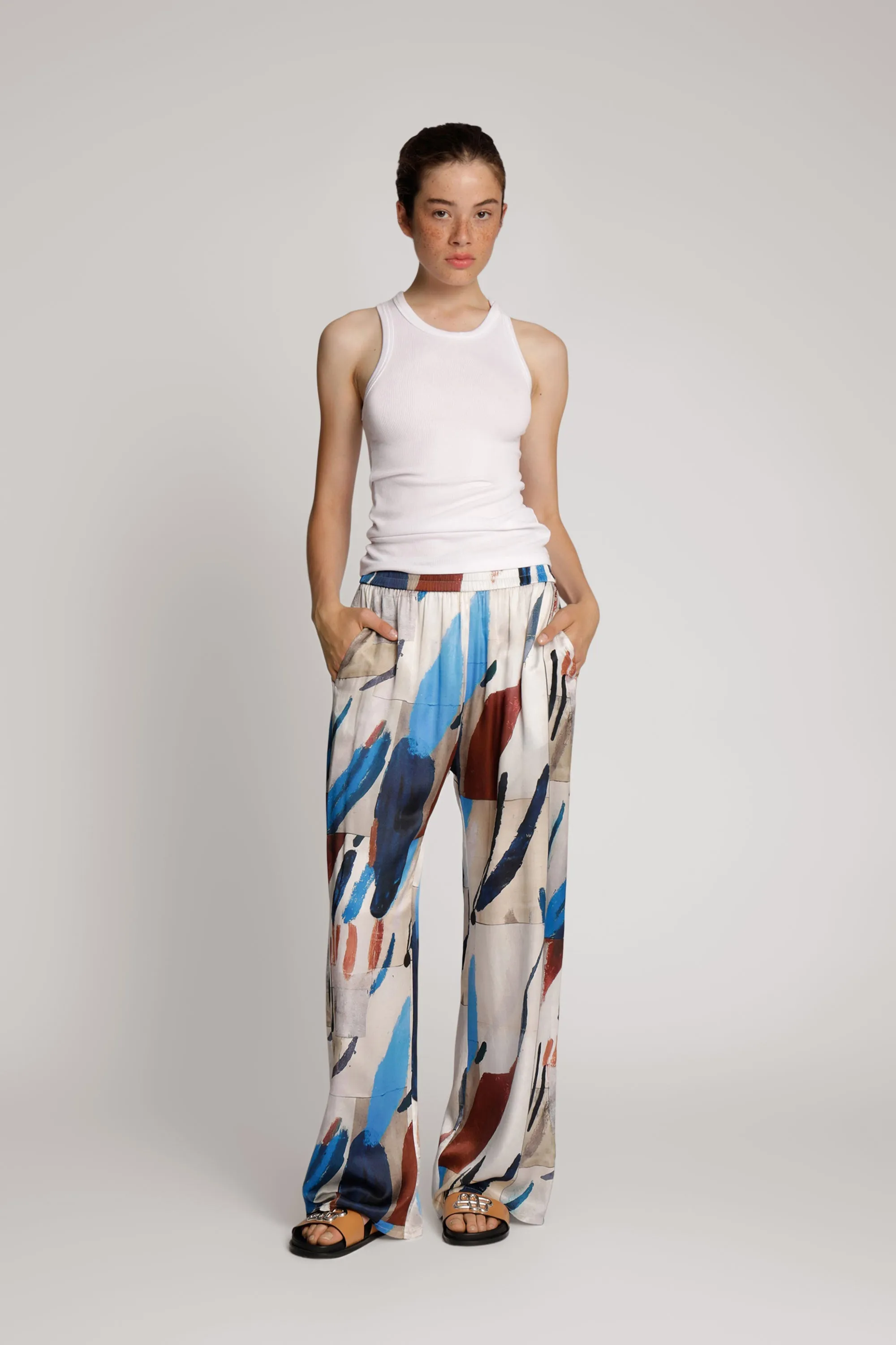 ACTIVE - KIT sold by Munthe