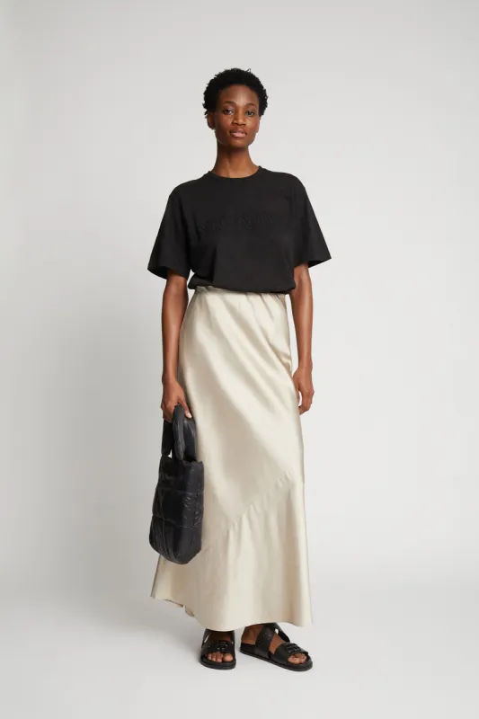 BARDOT - CHAMPAGNE sold by Munthe