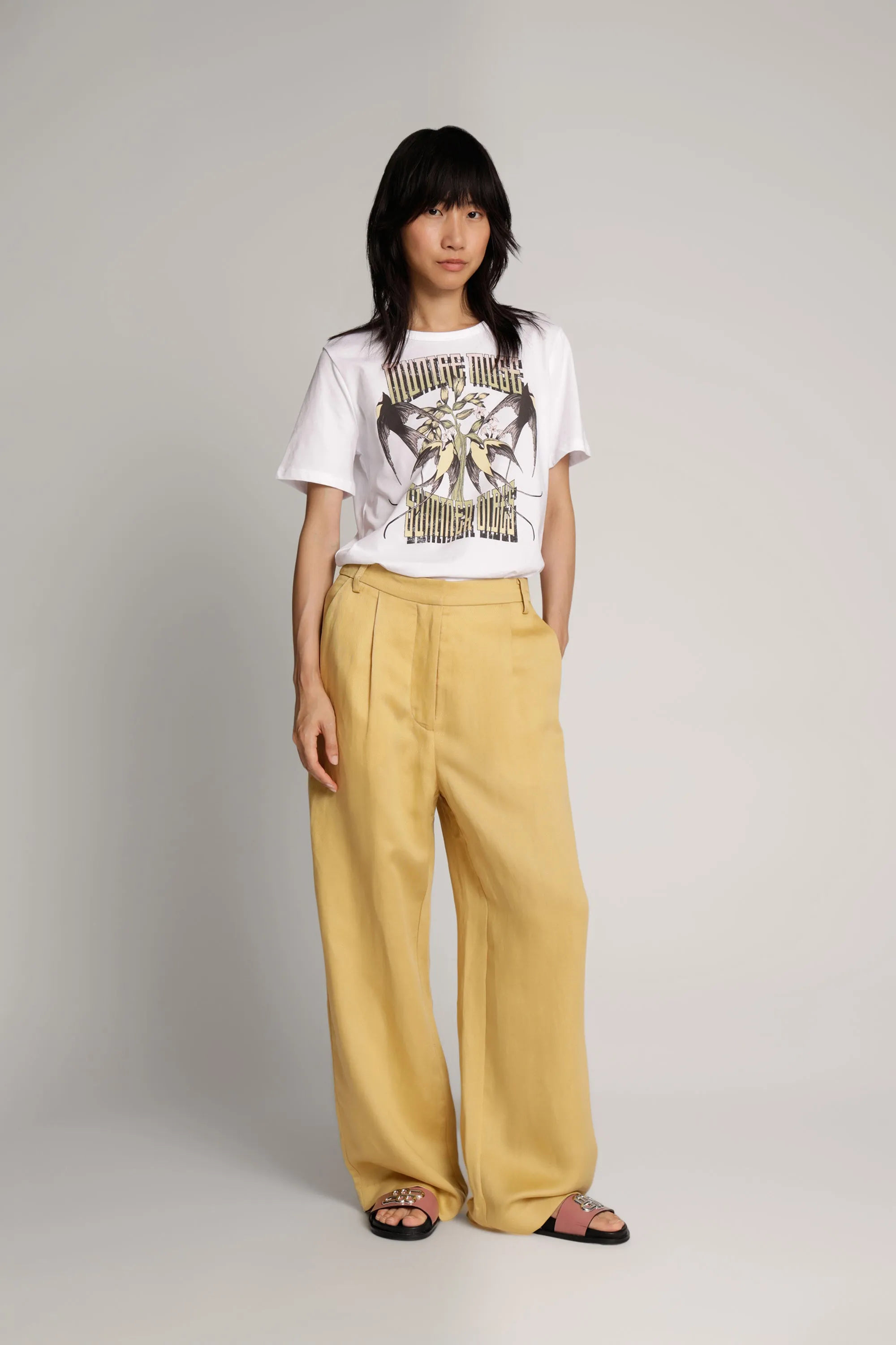 KOLIFA - WHITE sold by Munthe