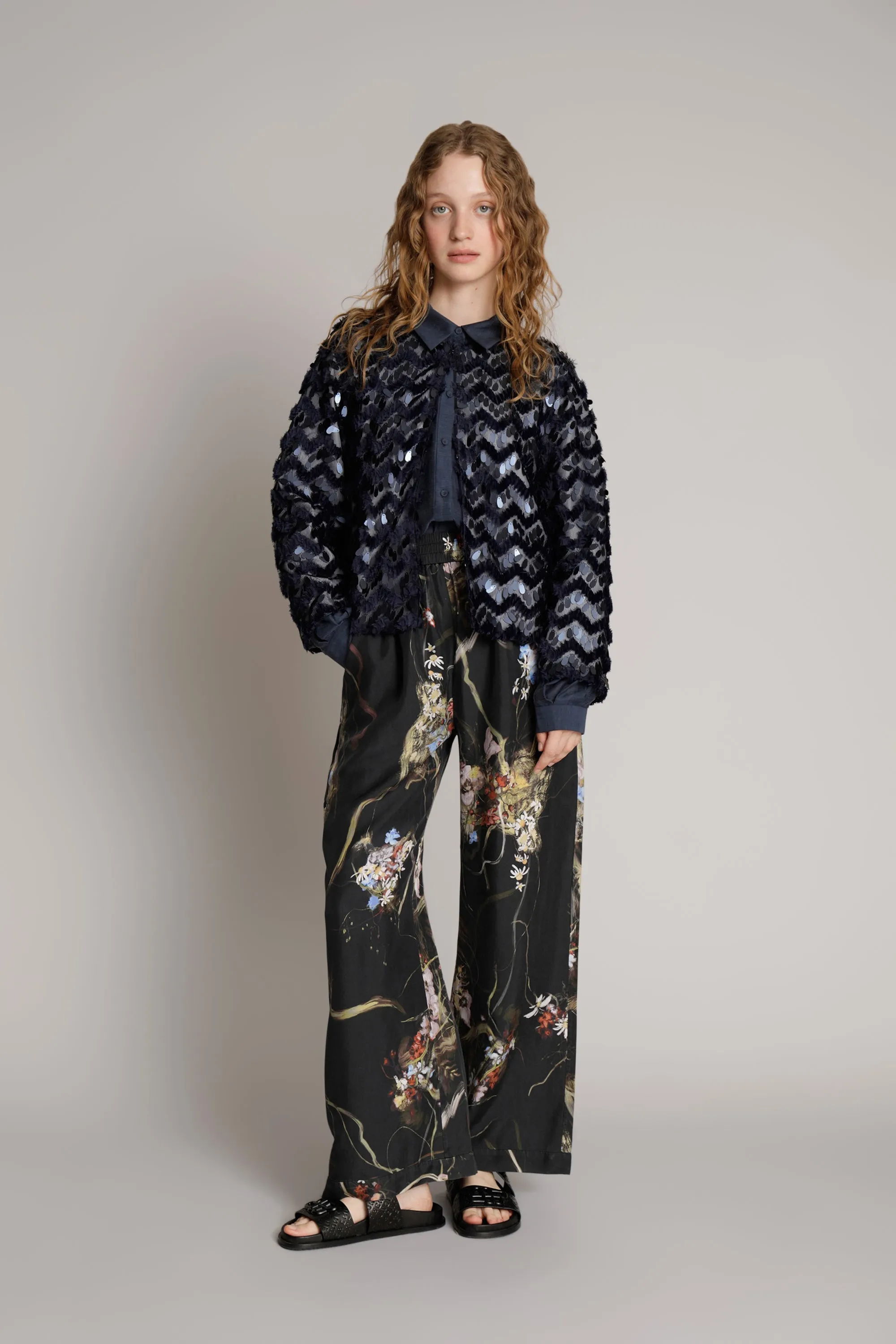 MOOLINU - NAVY sold by Munthe