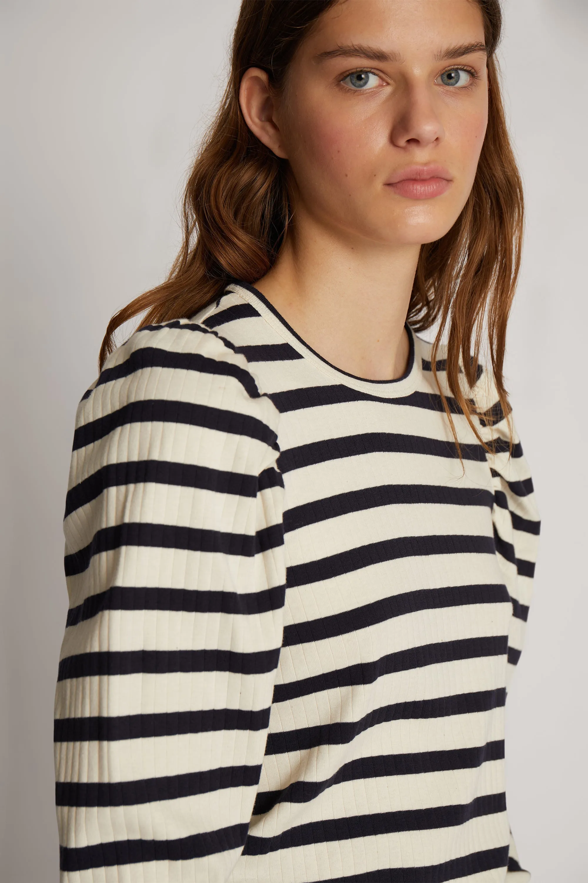 OPOLLO - NAVY sold by Munthe product image thumbnail 2