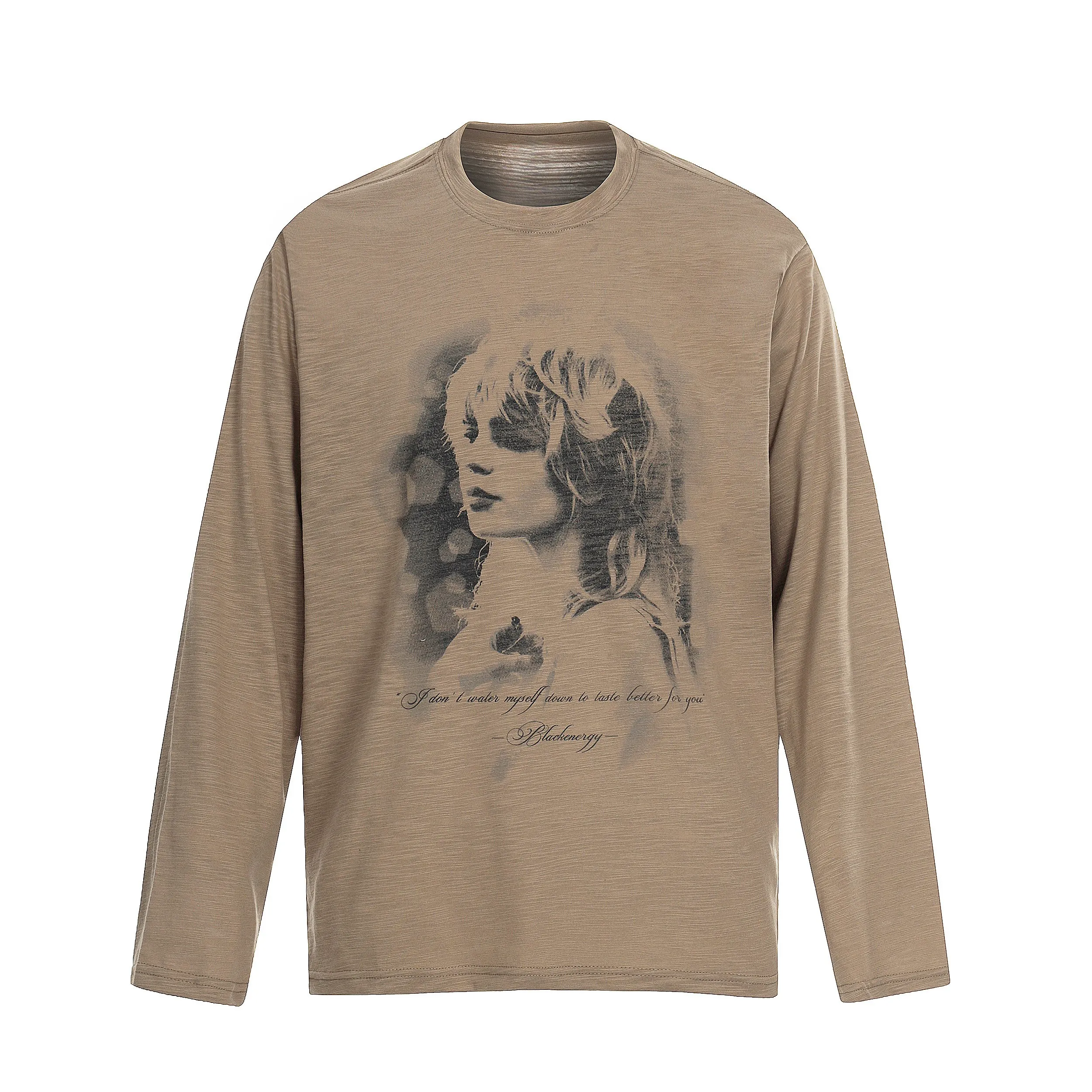 Omirad Vintage Portrait Graphic Long Sleeve Tee sold by Omirad product image thumbnail 4