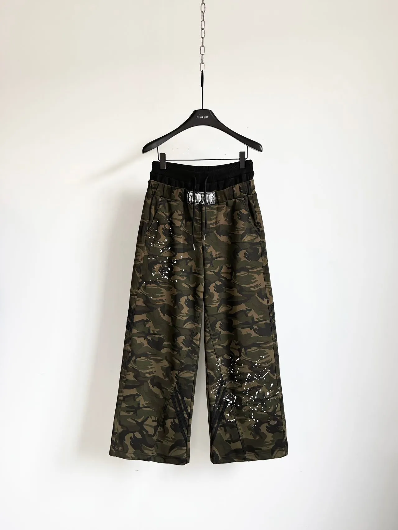 Omirad Camo Paint-Splatter Wide-Leg Pants sold by Omirad product image thumbnail 2