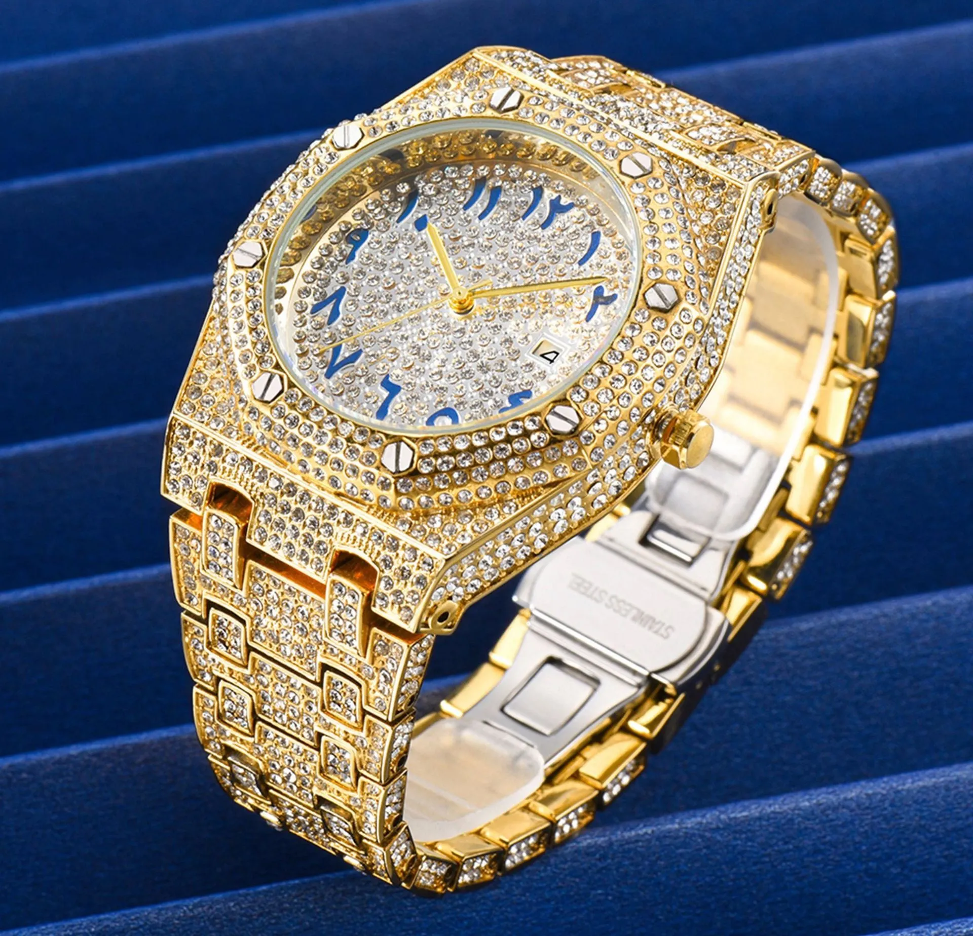 Hip-Hop Fully Diamond-Encrusted Watch sold by Omirad product image thumbnail 4