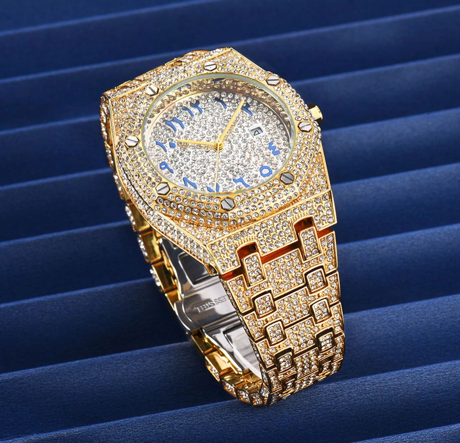 Hip-Hop Fully Diamond-Encrusted Watch sold by Omirad product image thumbnail 5