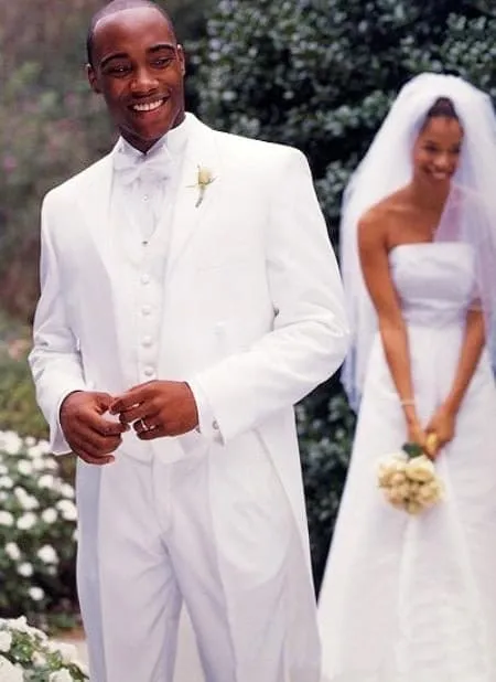 Cheap Tuxedos For Men - Discounted White Tuxedos sold by Alberto Nardoni