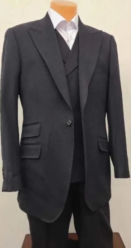 Men Italian Suits For Wide Lapel Suit sold by Alberto Nardoni