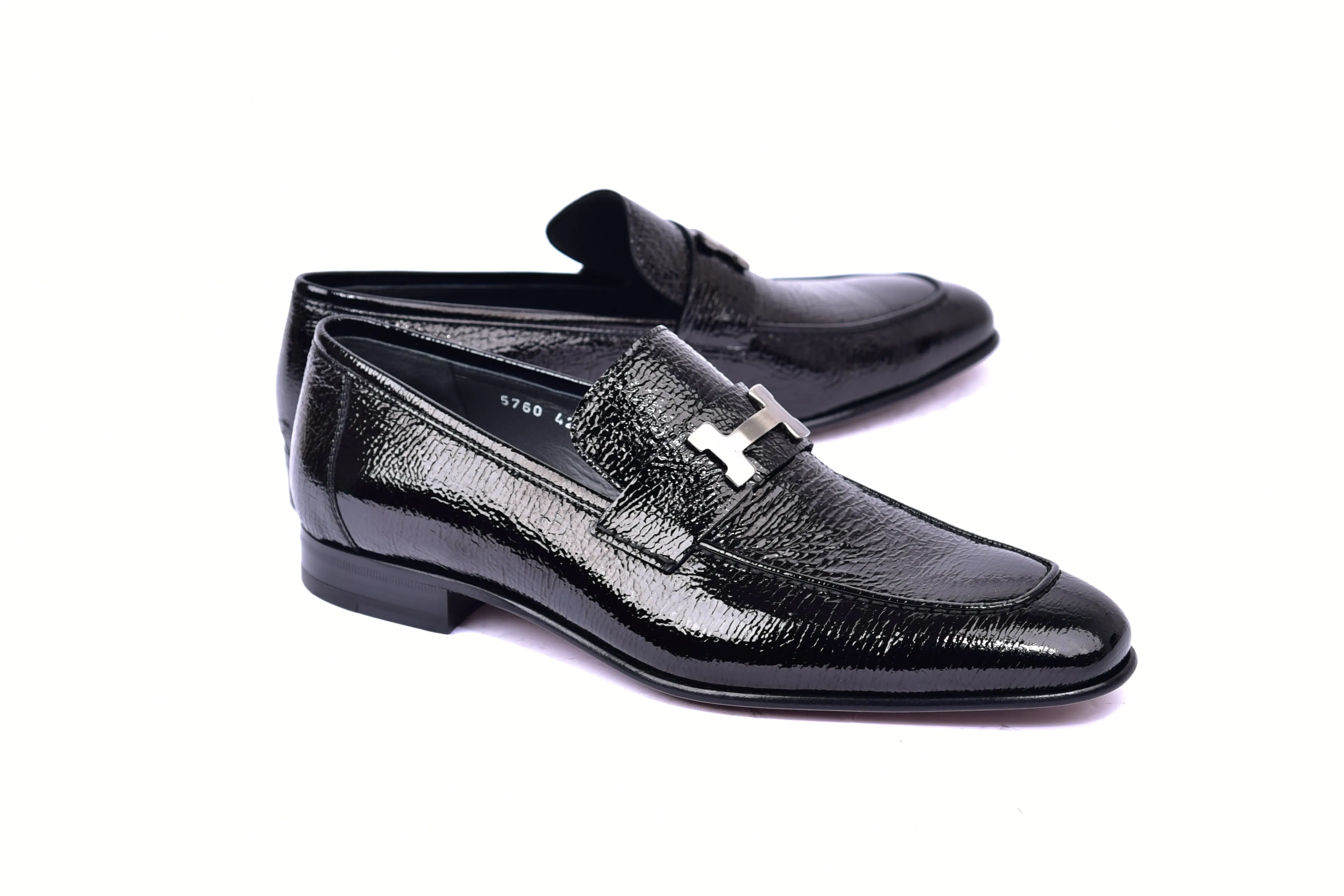 C01998-5760V H buckle Vita Calf Skin-Black sold by Alberto Nardoni