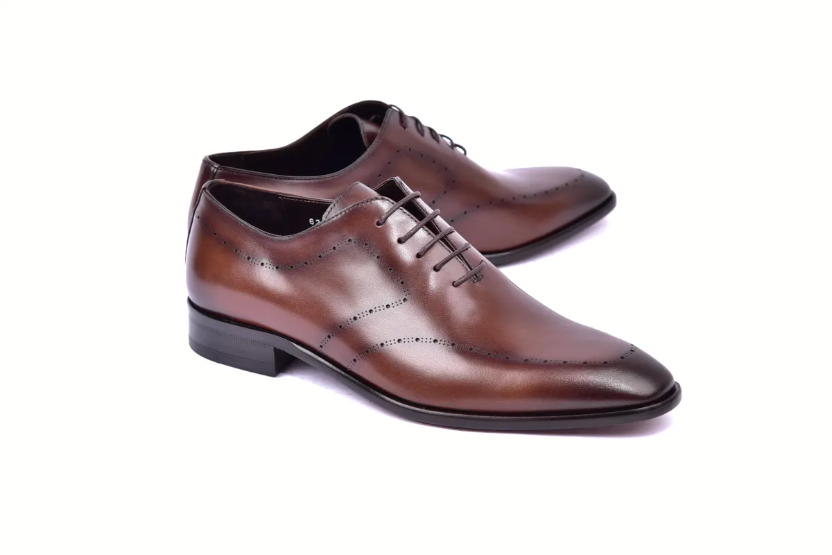 C0014021-6292 lace up -Brown sold by Alberto Nardoni