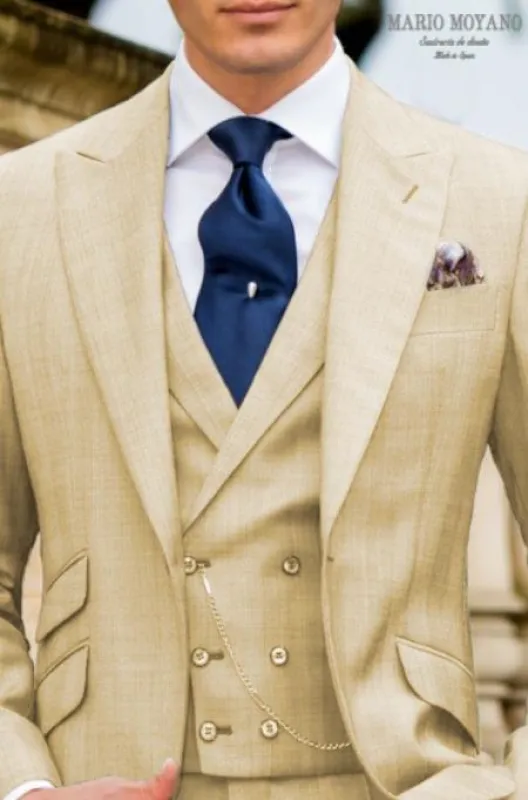 Mens Suits Ivory made by Alberto Nardoni