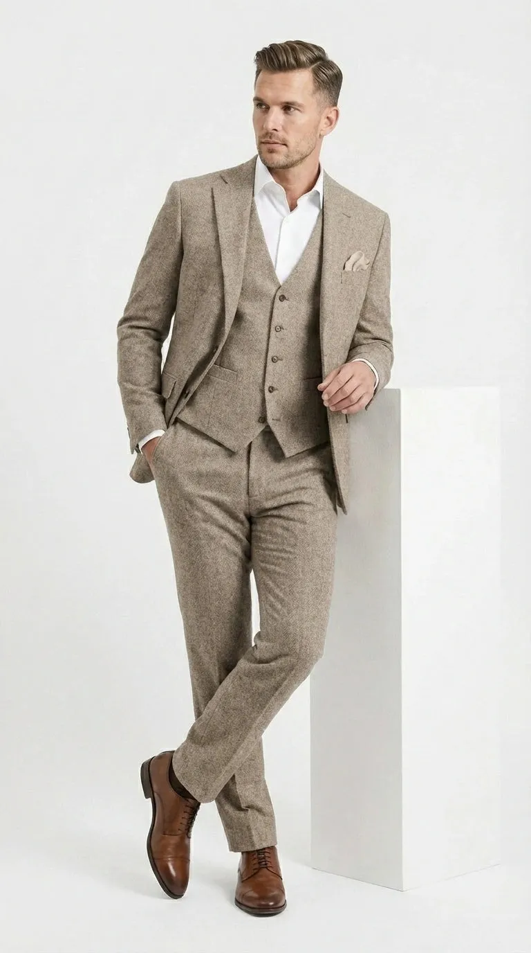 Men’s Light Beige Herringbone Tweed Suit with Vest – Classic Three Piece Formal Suit, Vintage Business Wedding Outfit, Elegant Smart Casual Wear sold by Alberto Nardoni product image thumbnail 3