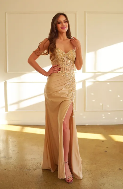 High Couture HC1017 Fitted Long Formal Lace Applique Corset Prom Dress made by Alberto Nardoni