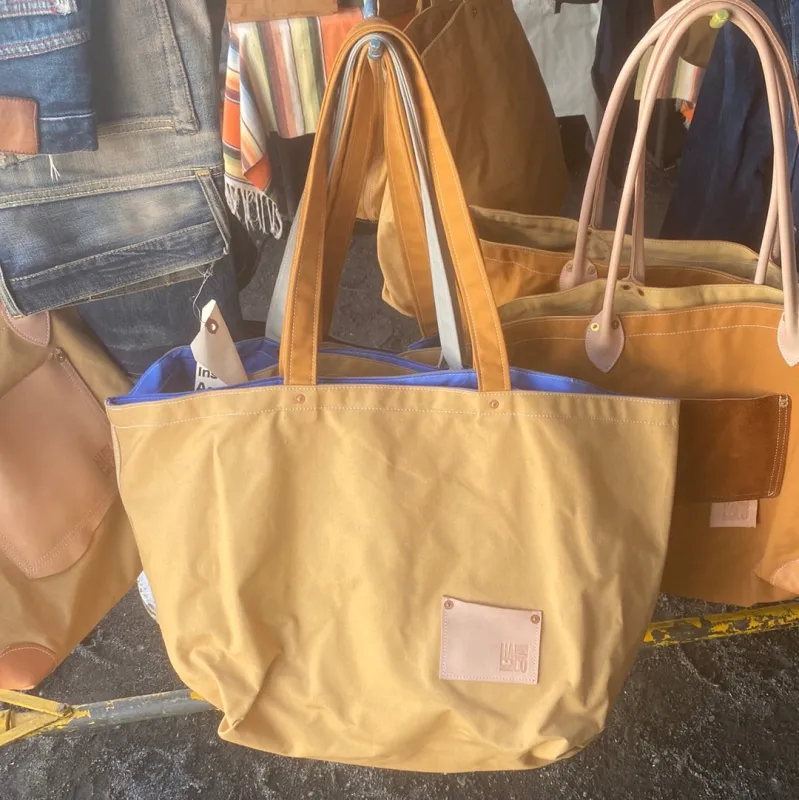 Lined large tote made by HARDENCO