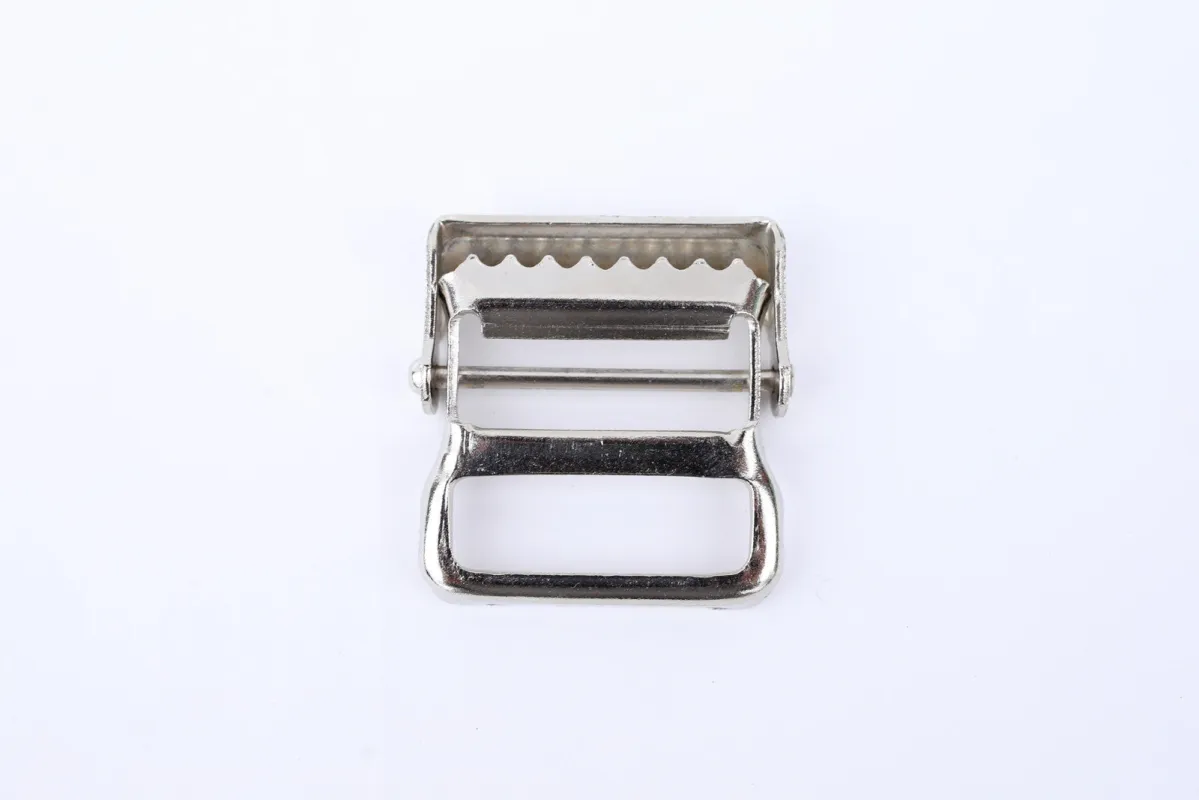 1.5" Chrome Buckle, Per Dozen made by HARDENCO