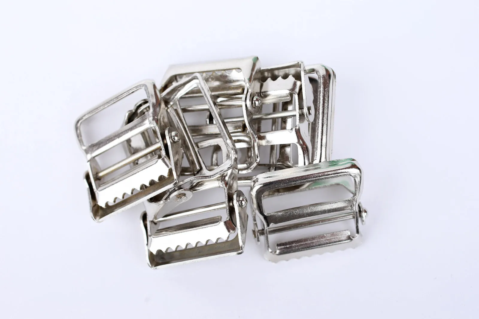 1.5" Chrome Buckle, Per Dozen sold by HARDENCO product image thumbnail 2