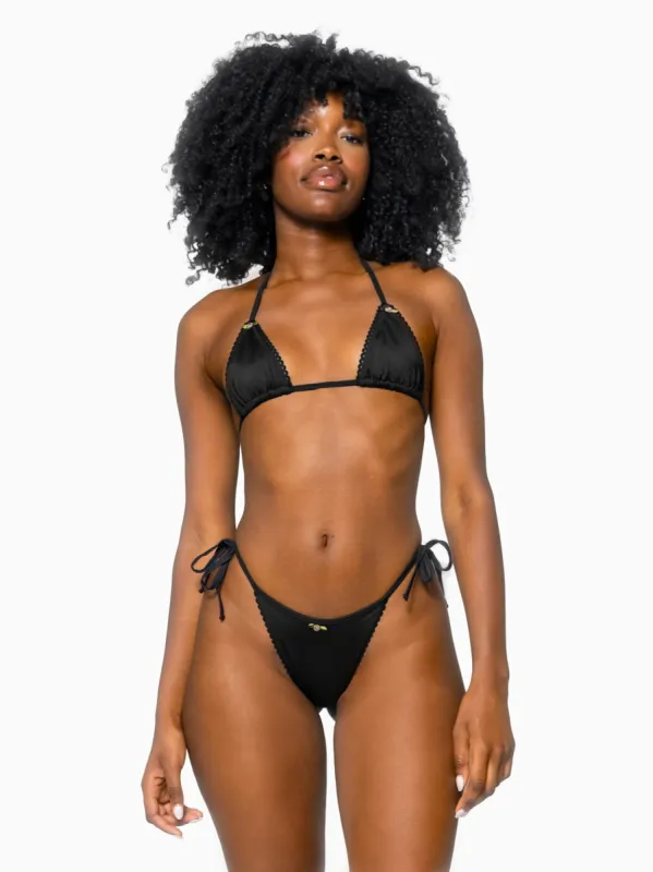 The Sanders Top / Nero sold by 437