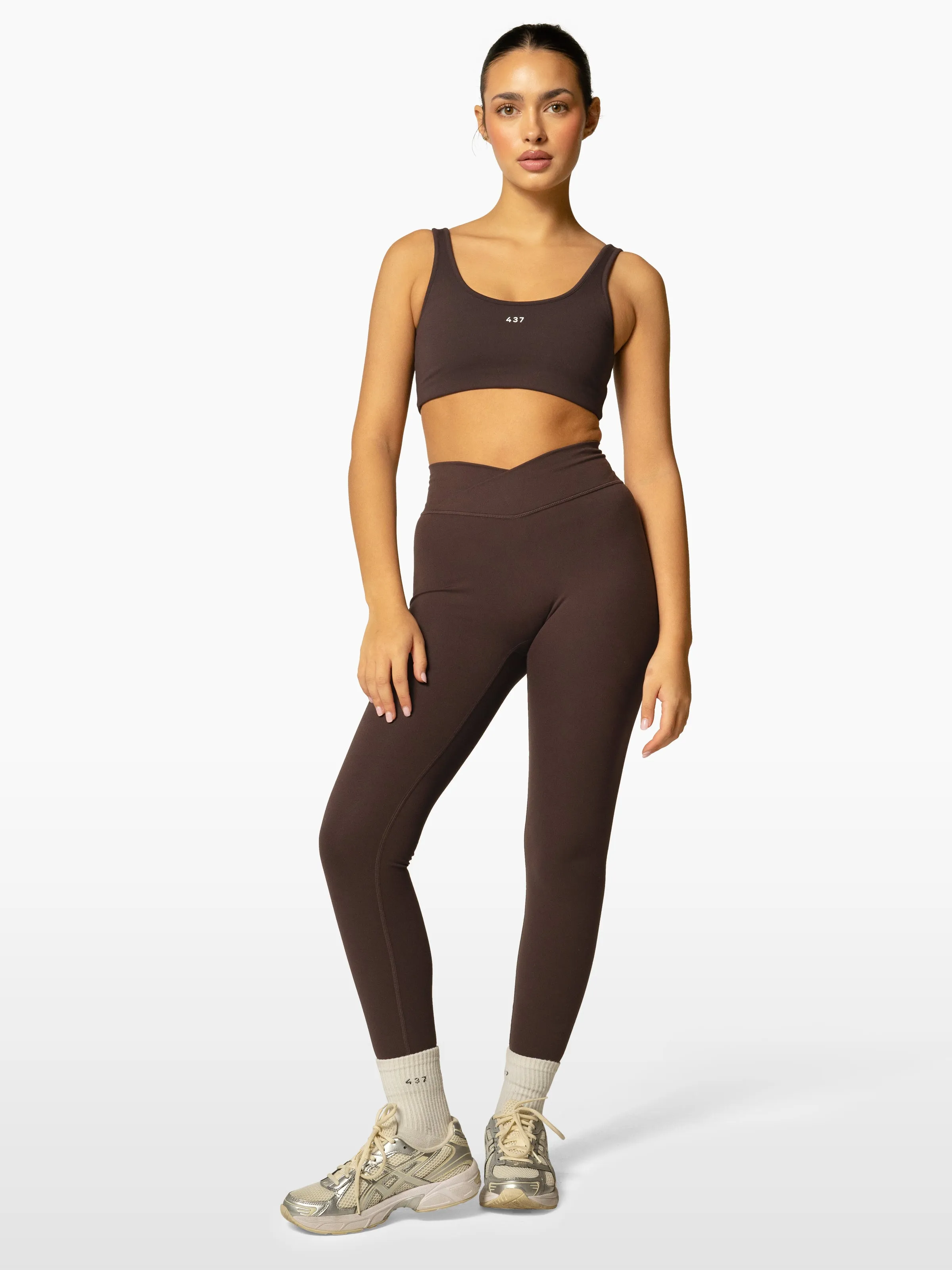 The V Legging / Espresso sold by 437 product image thumbnail 4