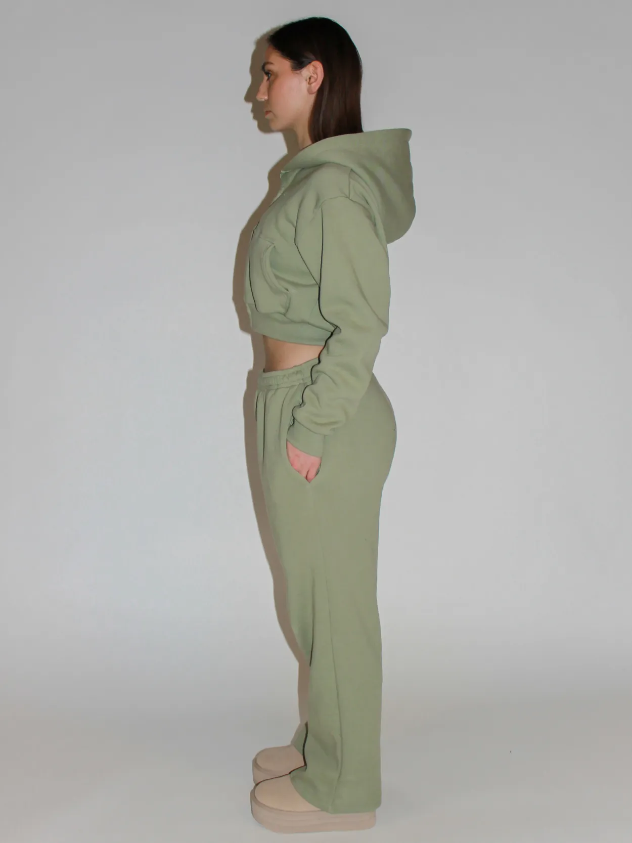 The Zip Hoodie / Matcha sold by 437 product image thumbnail 4