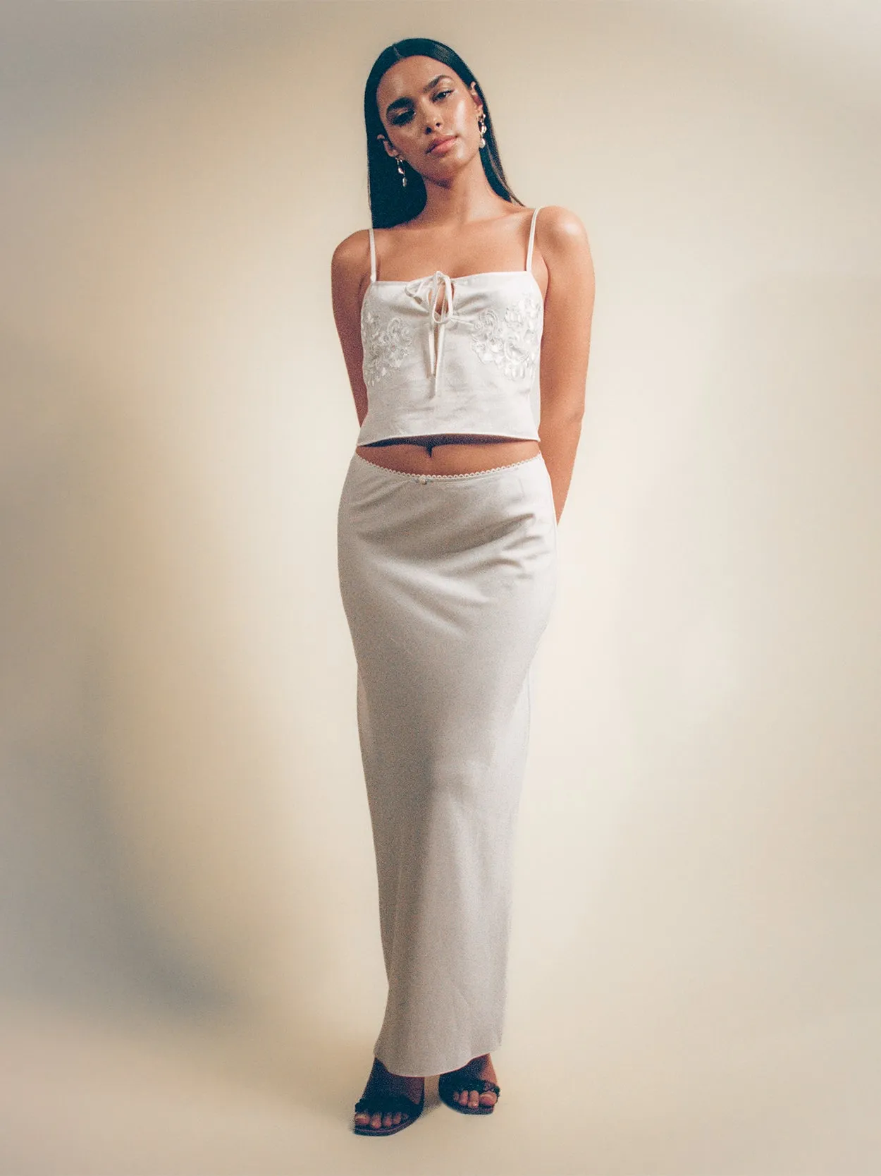 The Eve Top / Crème sold by 437 product image thumbnail 4