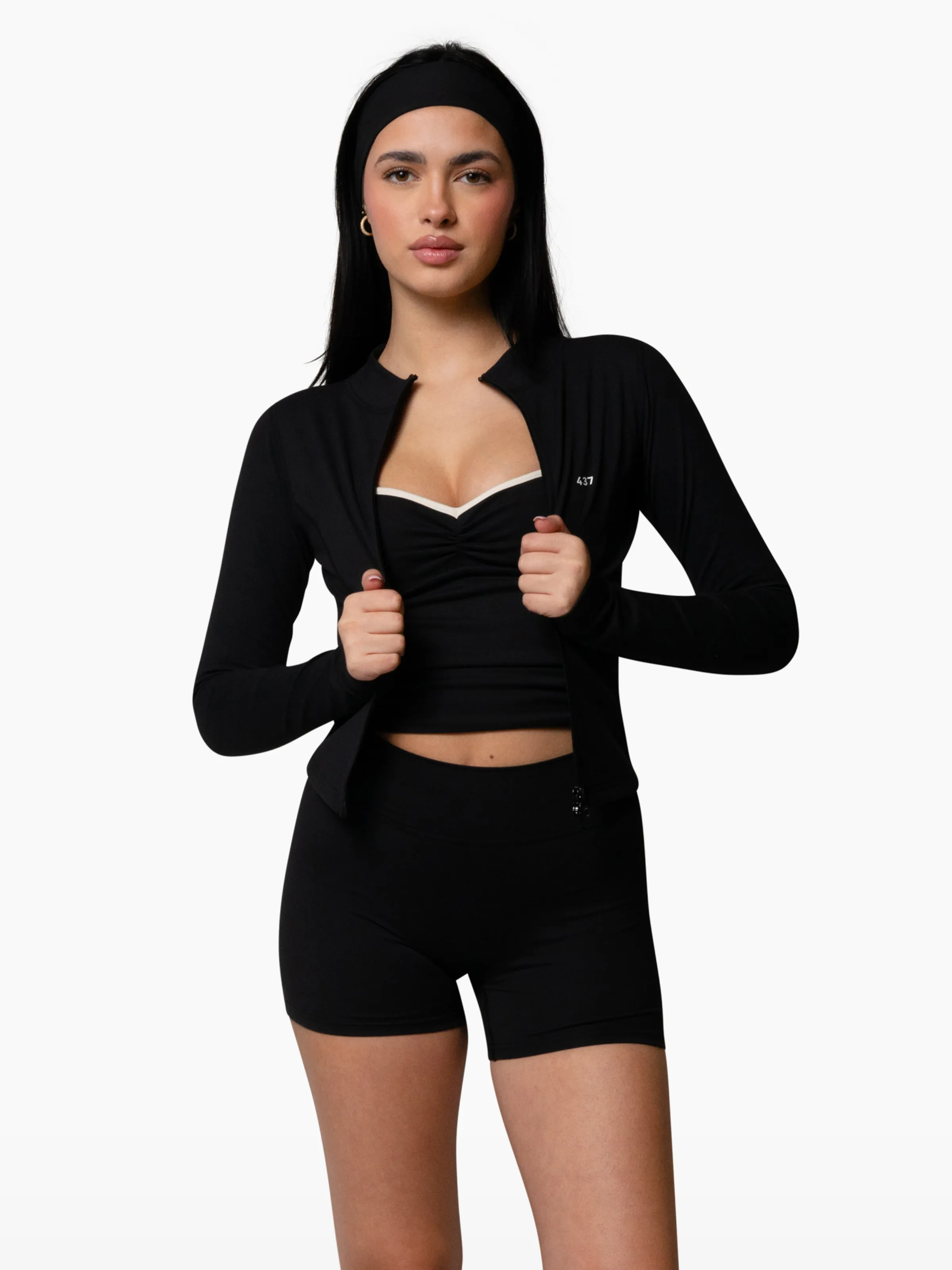The Curve Jacket / Black sold by 437 product image thumbnail 3