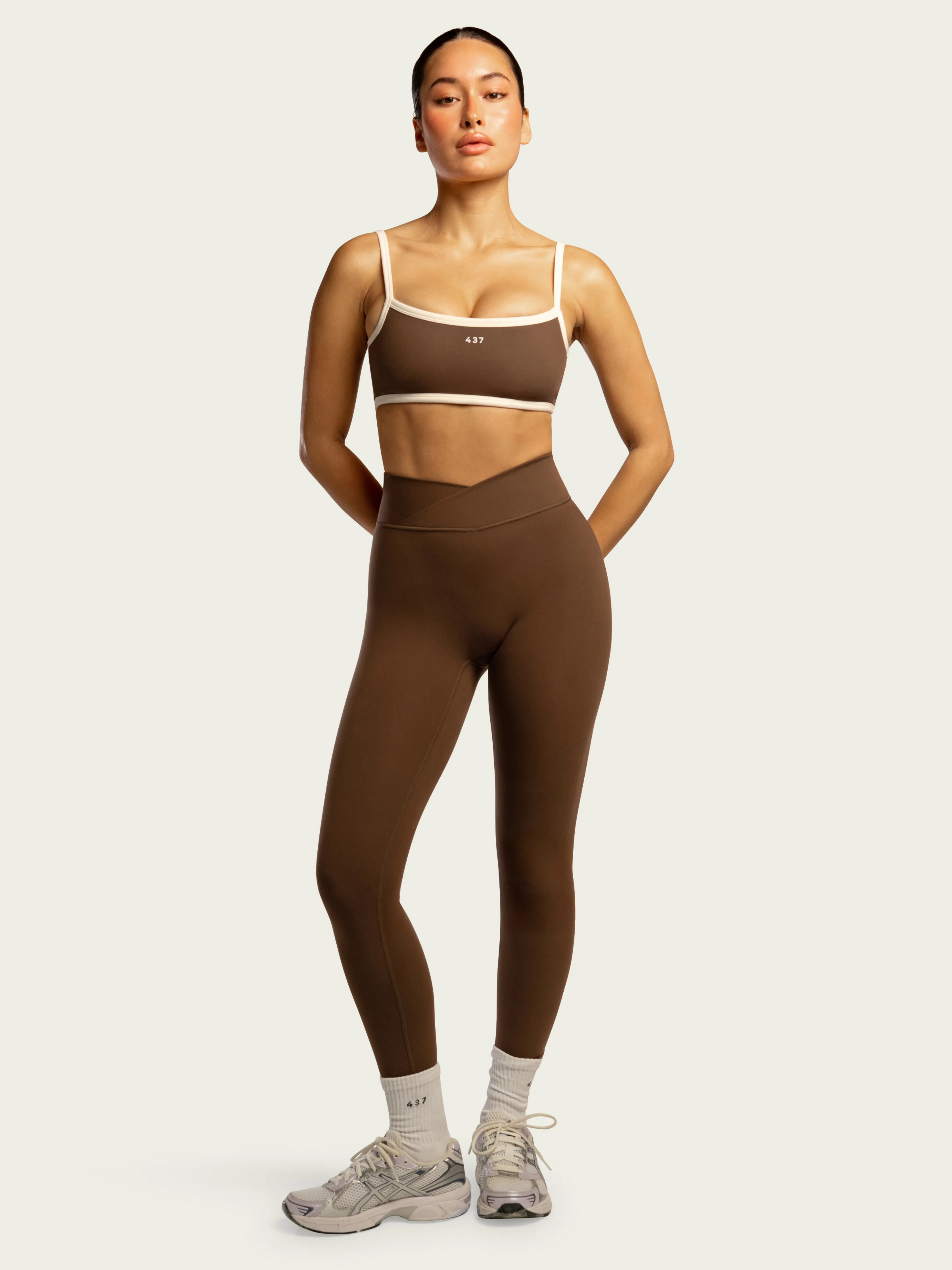 The V Legging / Teddy sold by 437 product image thumbnail 4