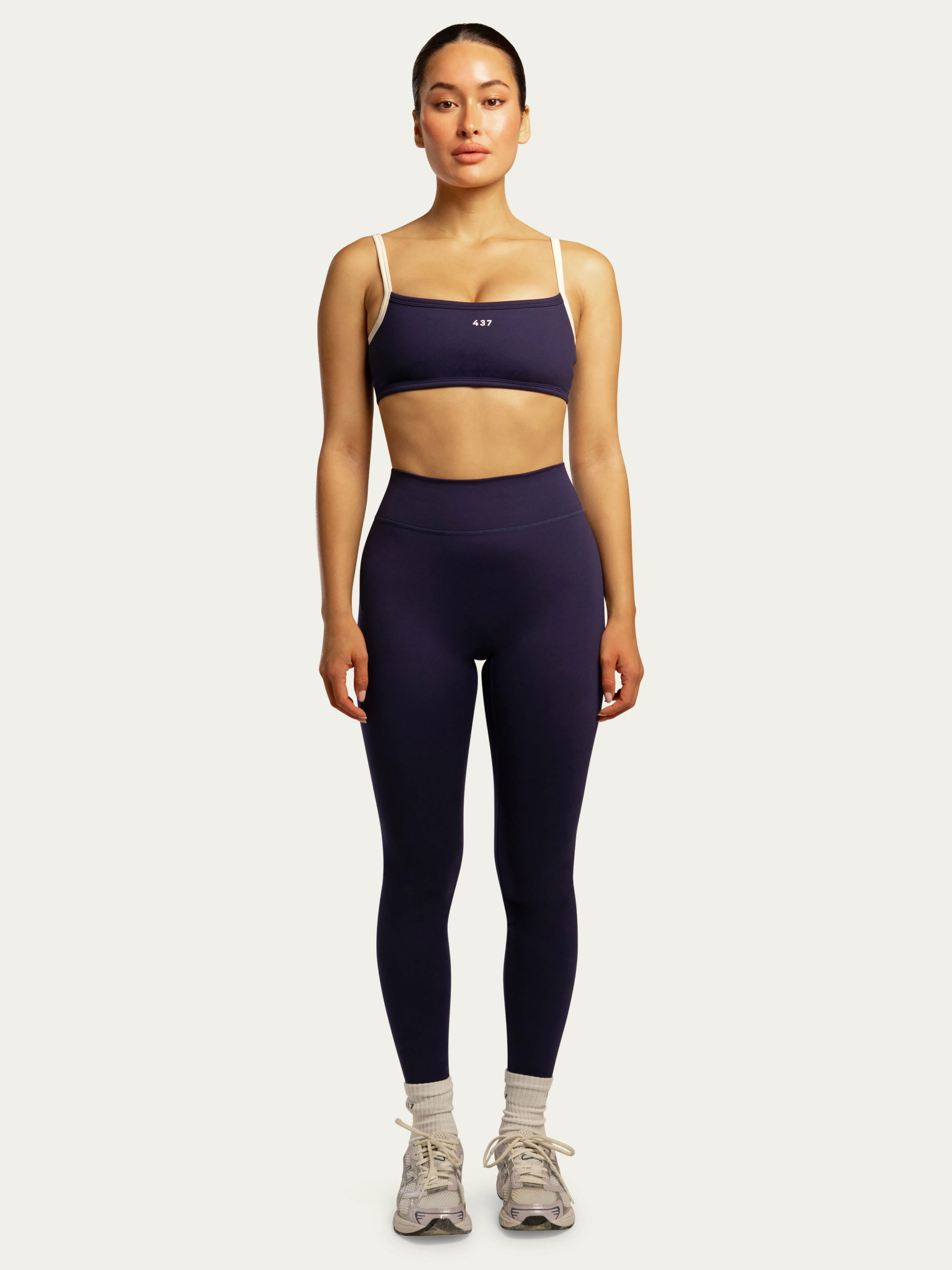 The Essentials Legging sold by 437 product image thumbnail 2