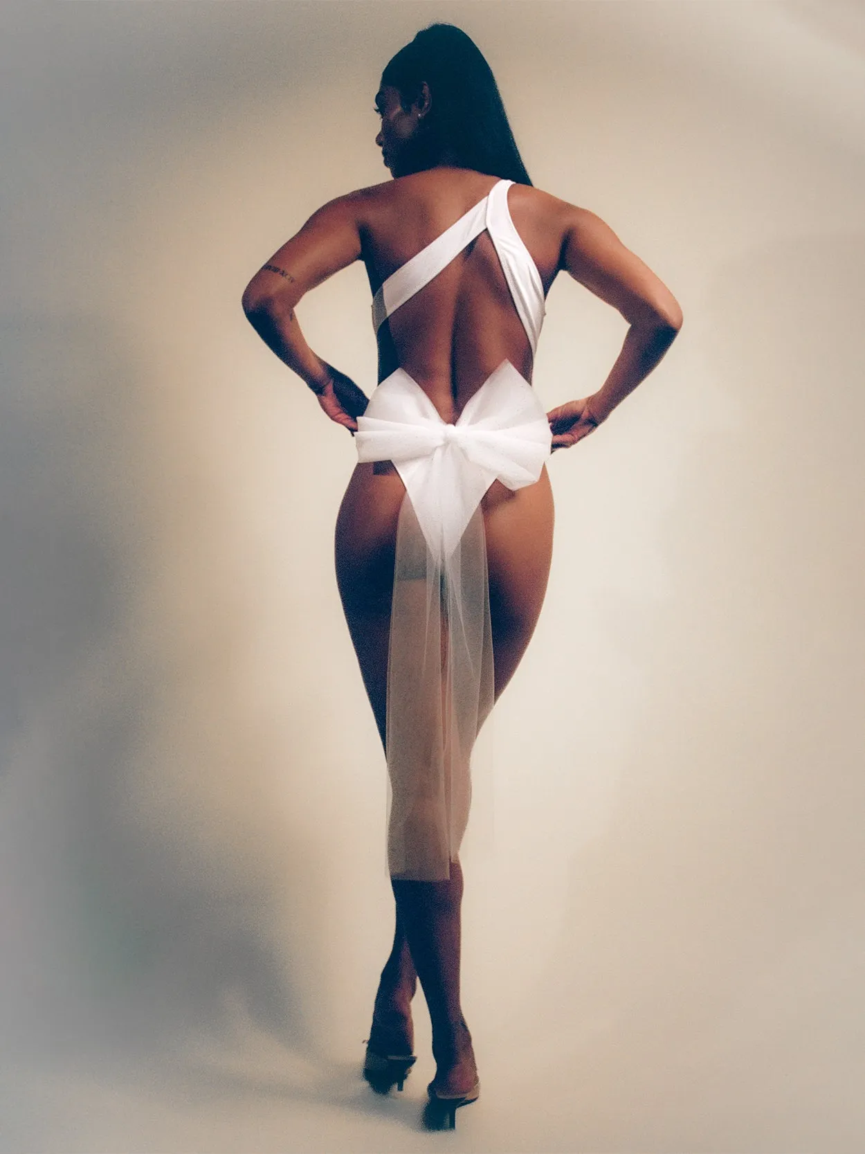 The Bridal Suit / White sold by 437 product image thumbnail 3