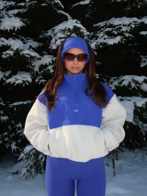 The Cozy Pullover / Glacier sold by 437