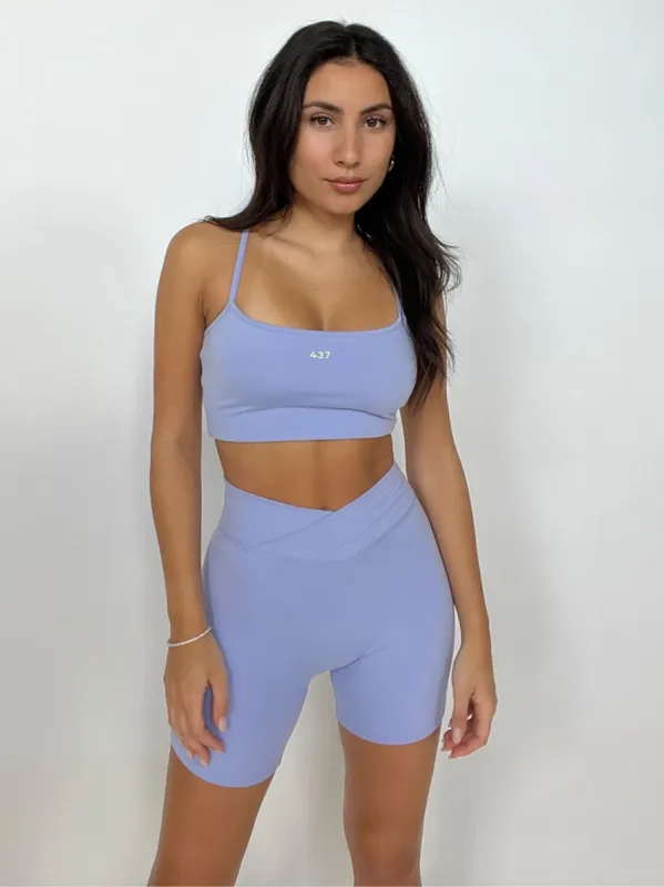 The V Short / Violet sold by 437