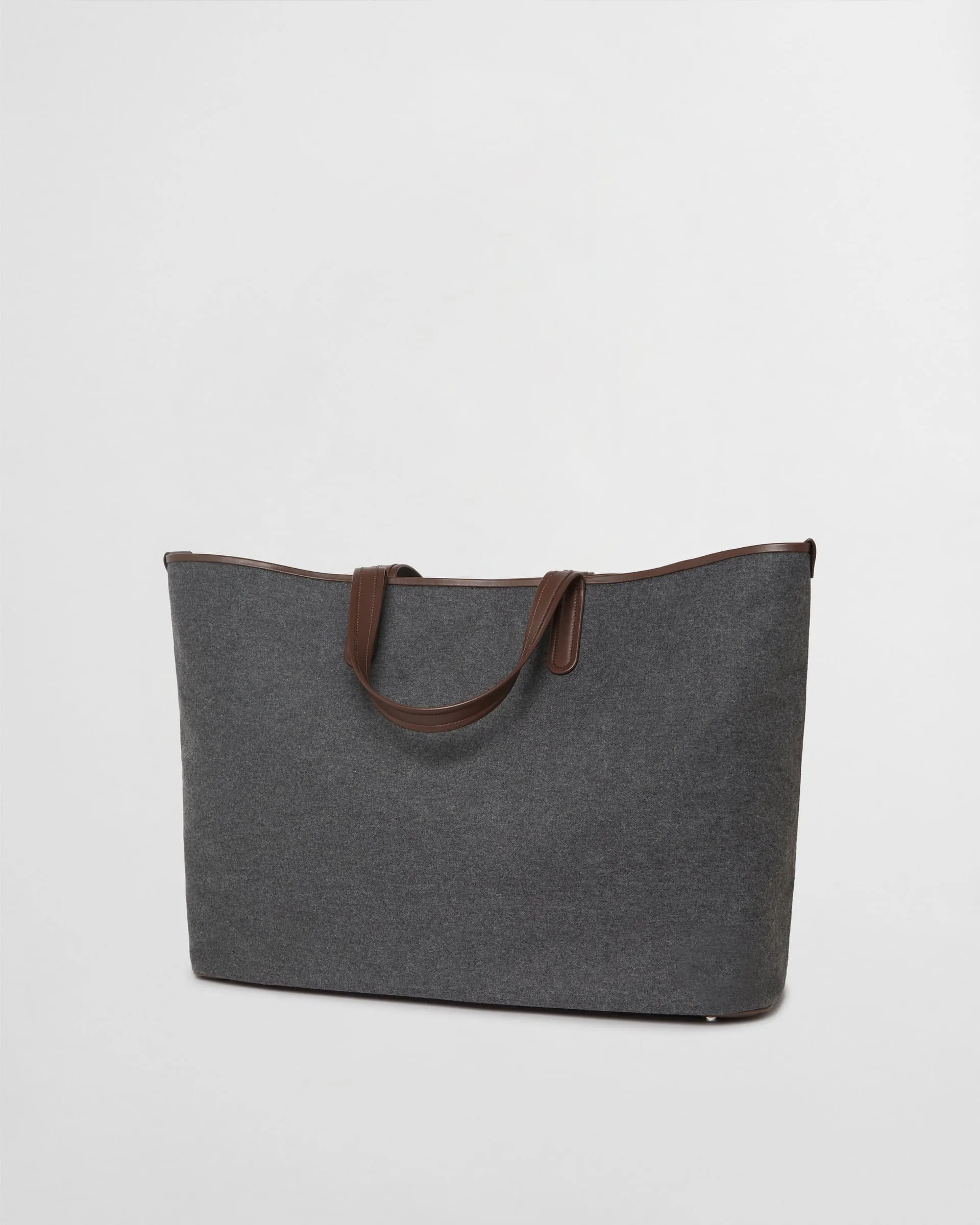 Casellina Wool Weekend Bag sold by Daniel Simmons product image thumbnail 3