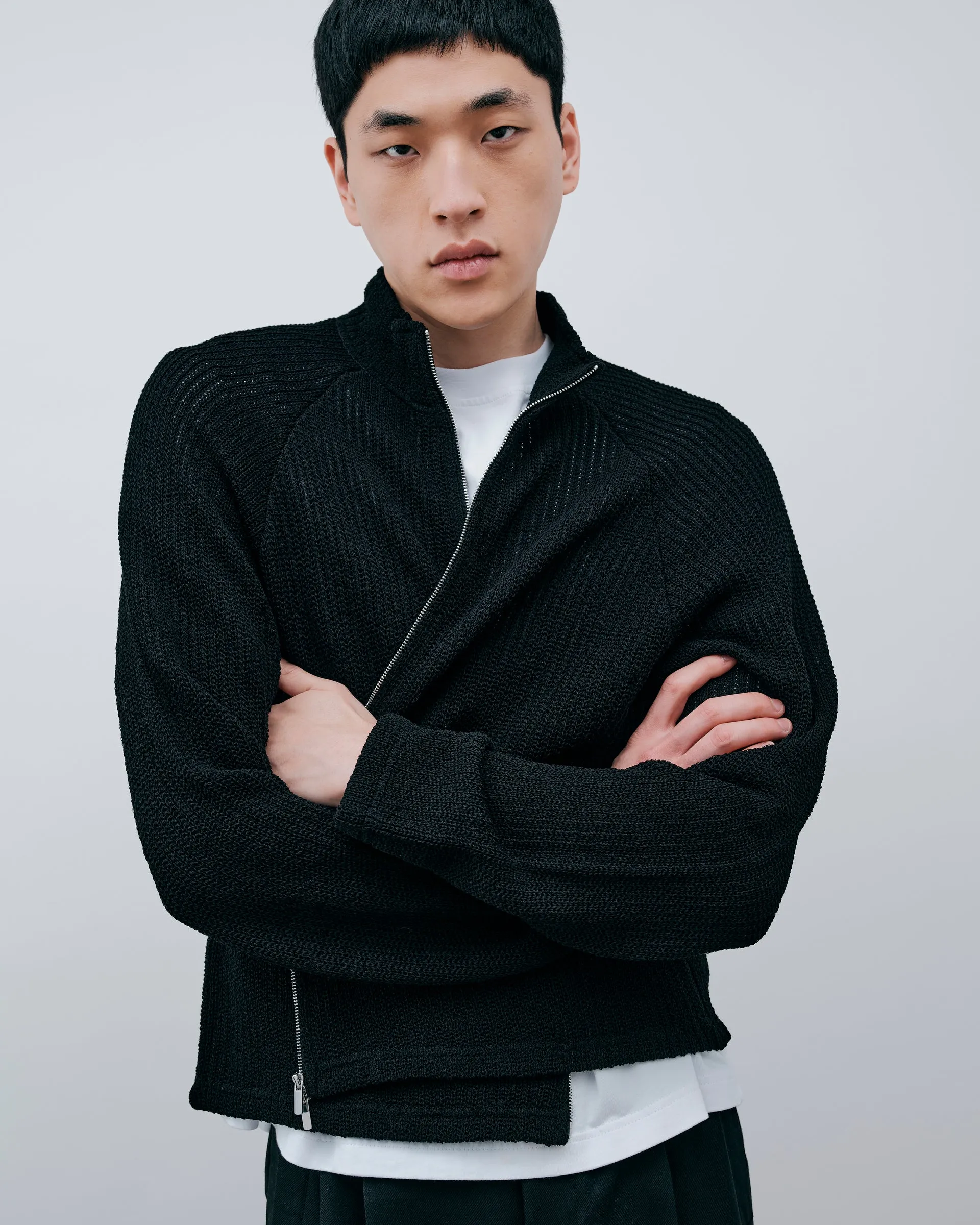 Linen Knit Zipup - Black sold by Daniel Simmons product image thumbnail 4