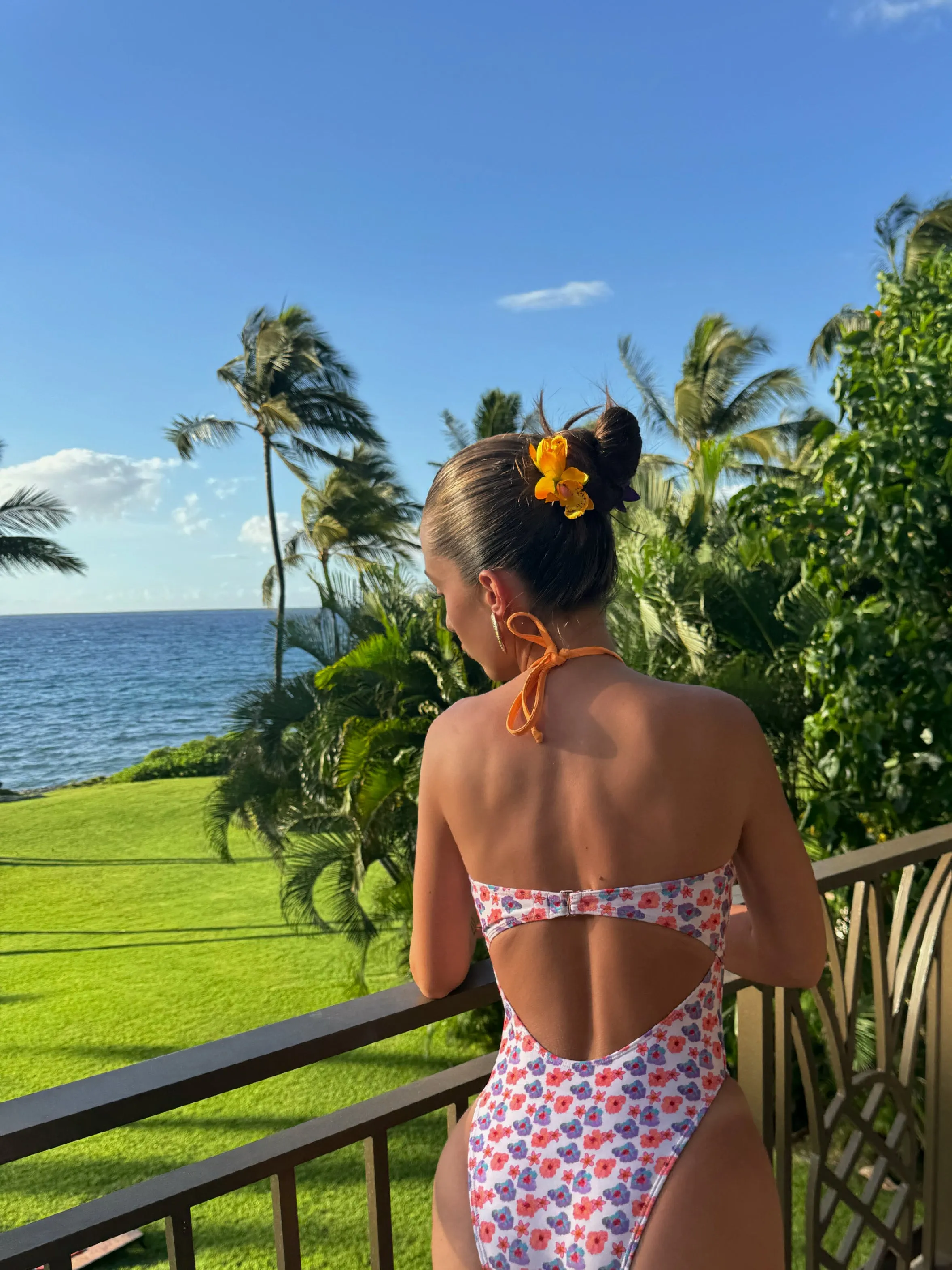 Sun Bum One Piece sold by Strawberry Milk Mob product image thumbnail 5