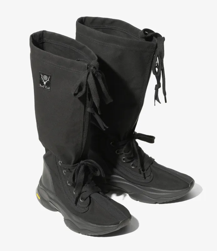 Mukluk Boots - Black made by South2West8