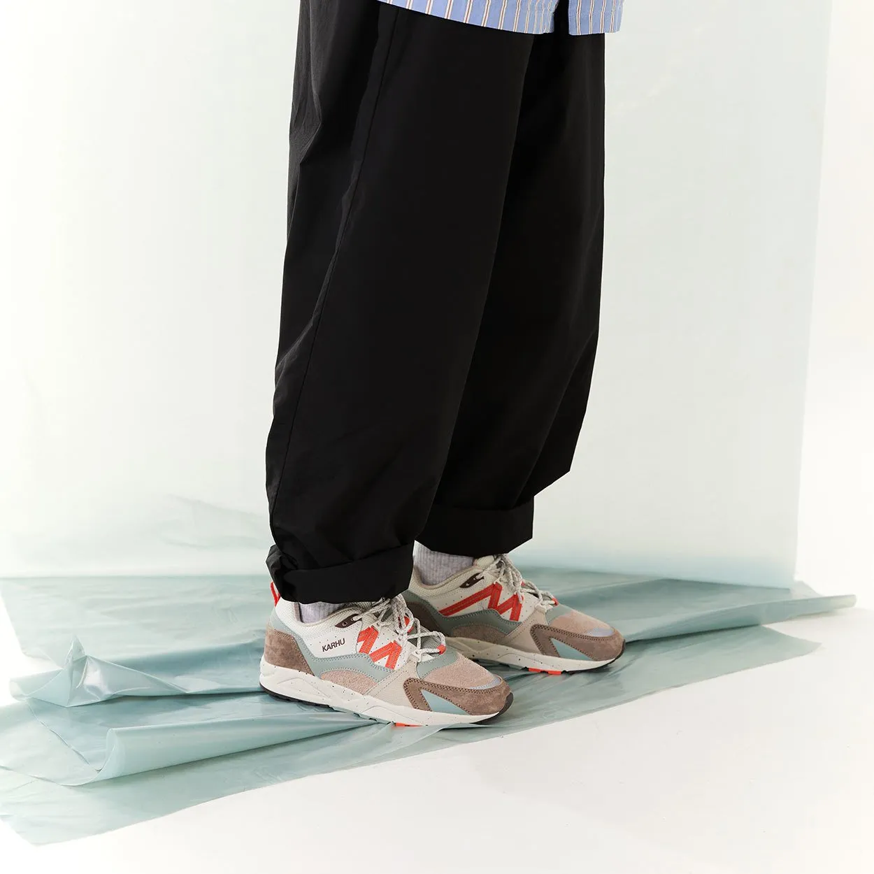 FUSION 2.0 - PORTABELLA / NASTURTIUM sold by Karhu product image thumbnail 2