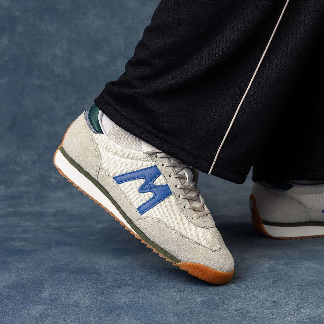 MESTARI - FOGGY DEW / AMPARO BLUE sold by Karhu product image thumbnail 2