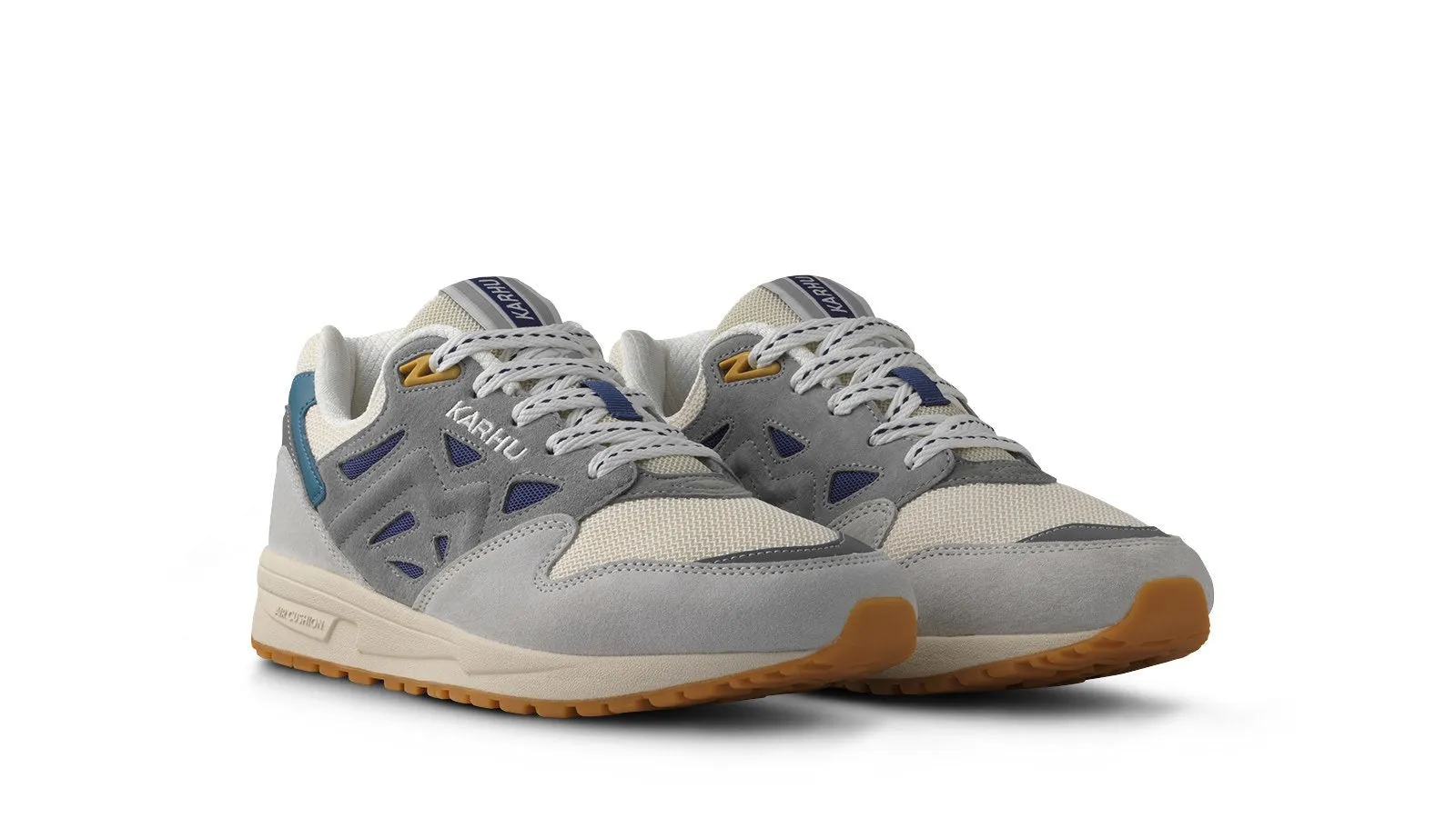 LEGACY 96 - FOGGY DEW / SKIPPER BLUE sold by Karhu product image thumbnail 3