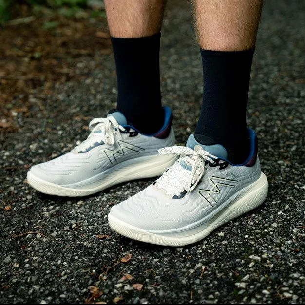 MEN'S IKONI 3.0 HIVO - LUNAR ROCK / TURTLEDOVE sold by Karhu product image thumbnail 2