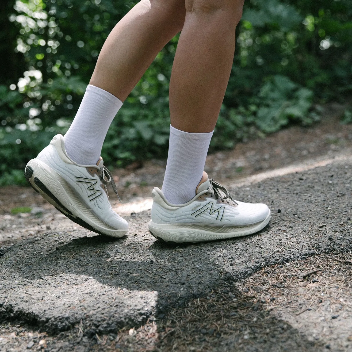 WOMEN'S IKONI 3.0 - WHITE / TARMAC sold by Karhu product image thumbnail 2