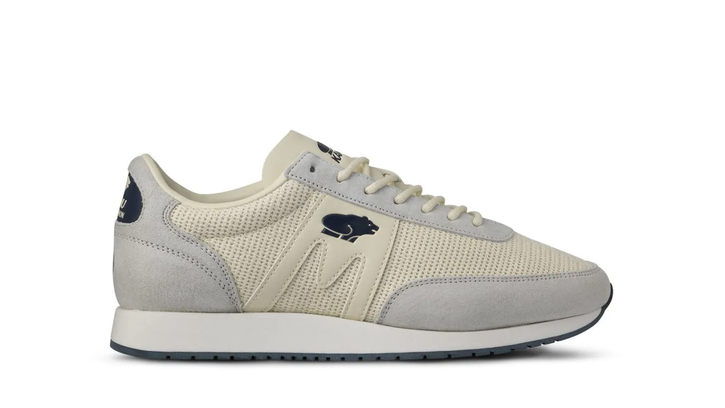 ALBATROSS 82 - FOGGY DEW / TURTLEDOVE sold by Karhu