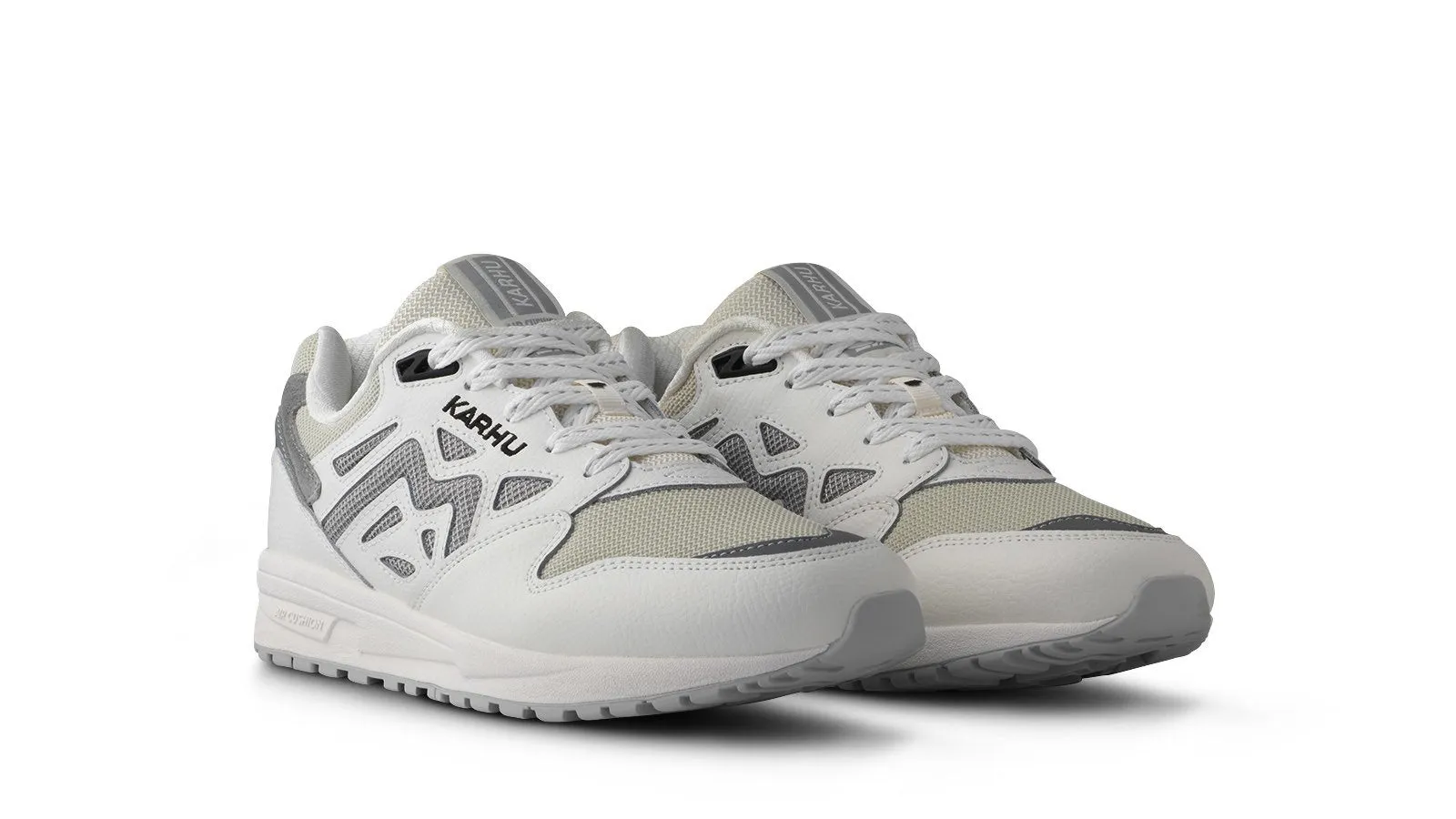 LEGACY 96 - CLOUD DANCER / LIMESTONE sold by Karhu product image thumbnail 3