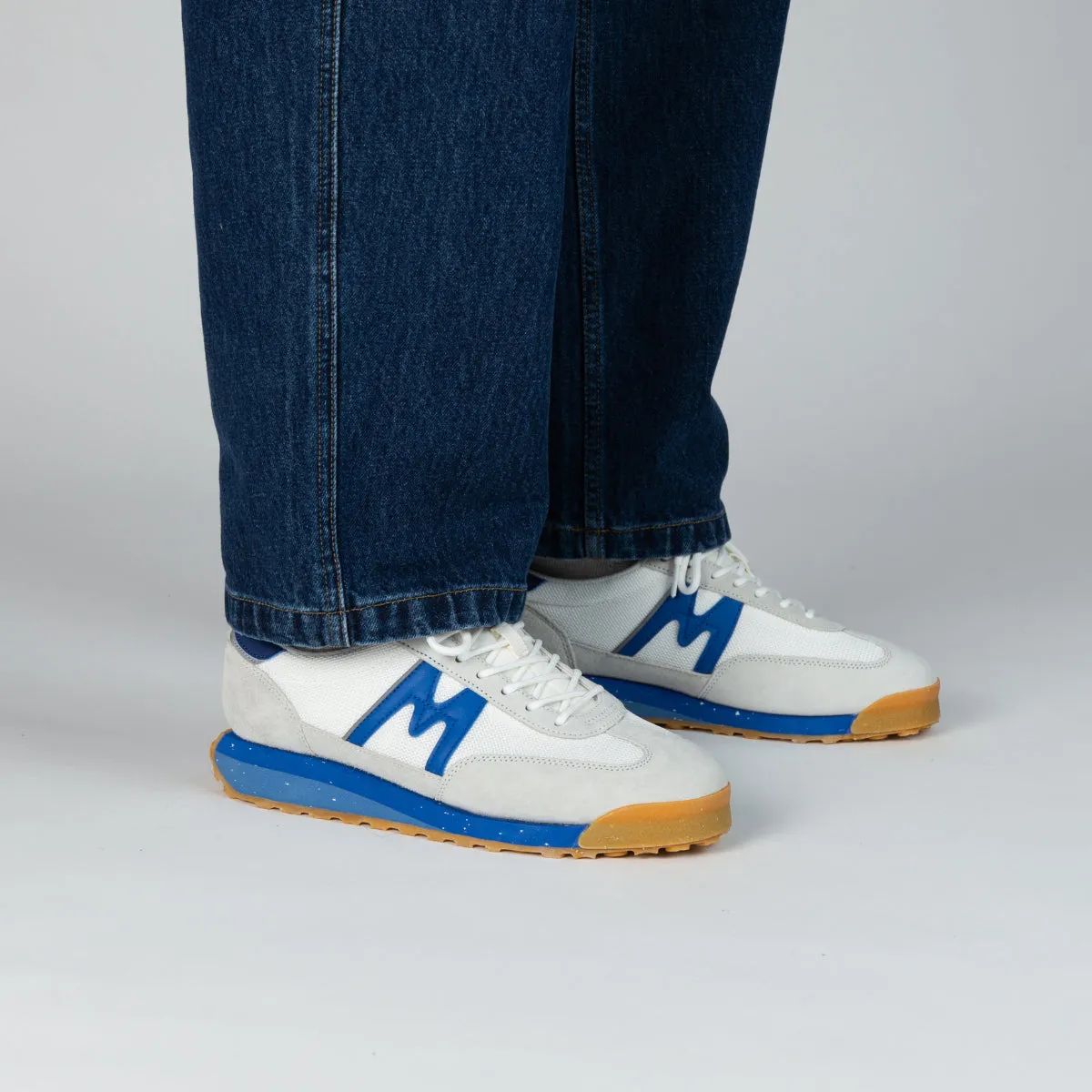 MESTARI CONTROL - FOGGY DEW / IMPERIAL BLUE sold by Karhu product image thumbnail 2